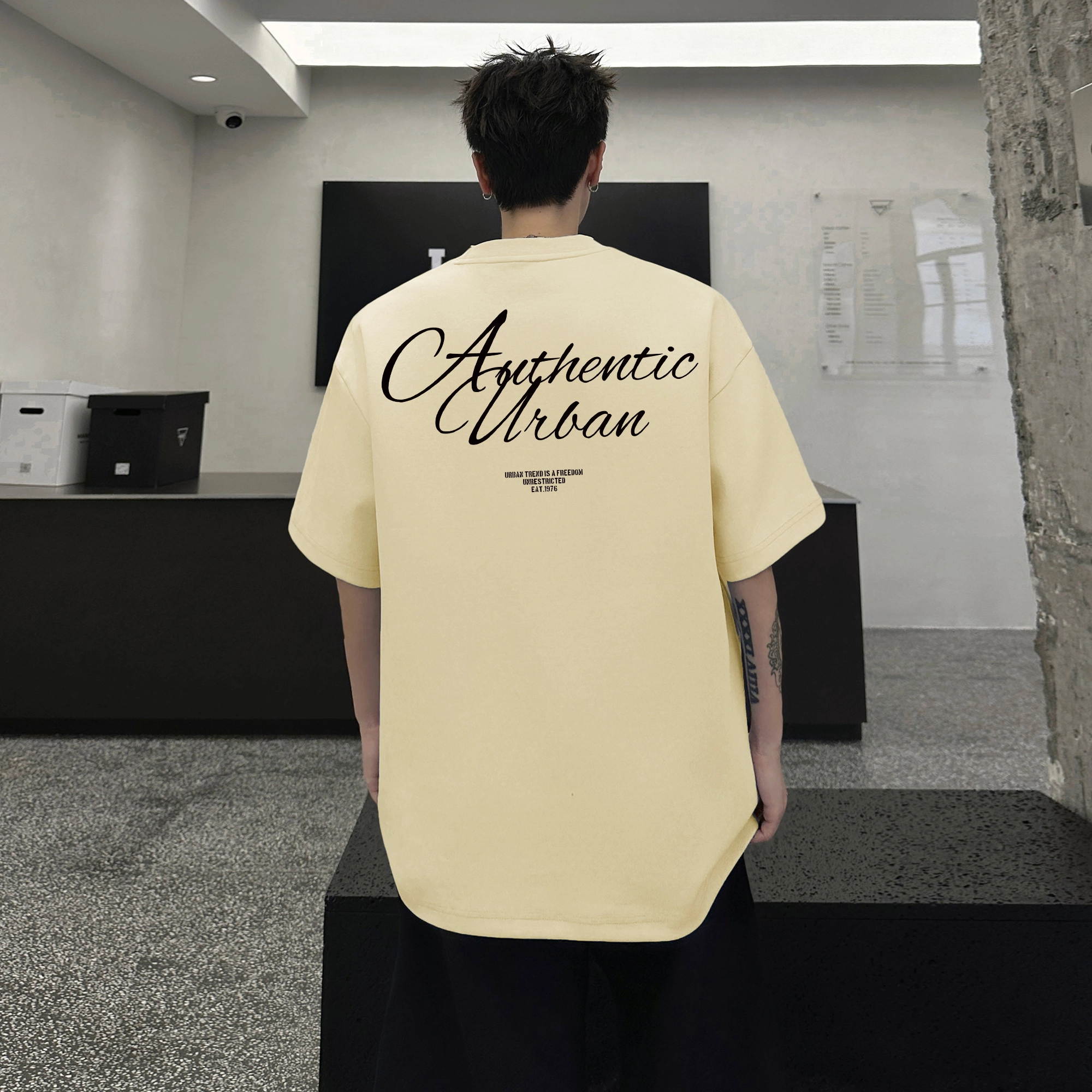 URBAN AUTHENTIC logoT