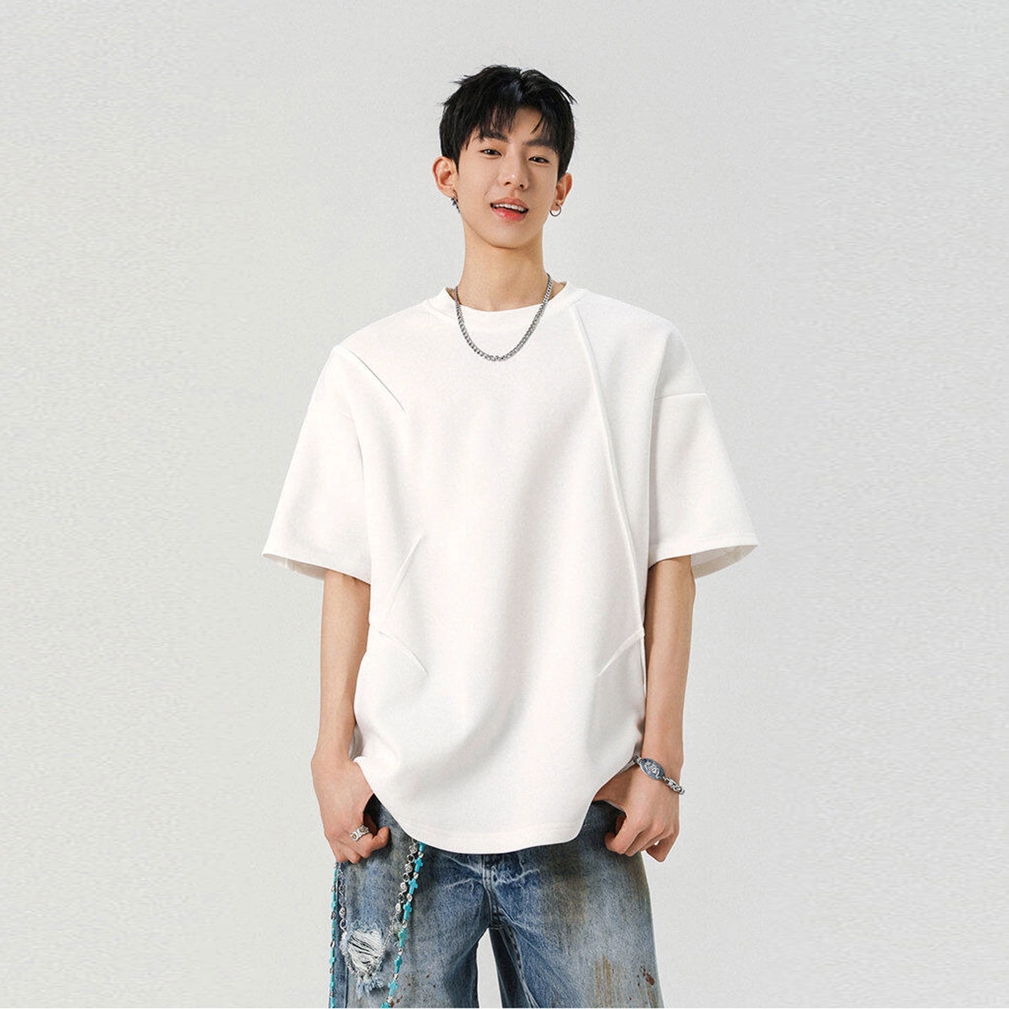 URBAN AUTHENTIC T