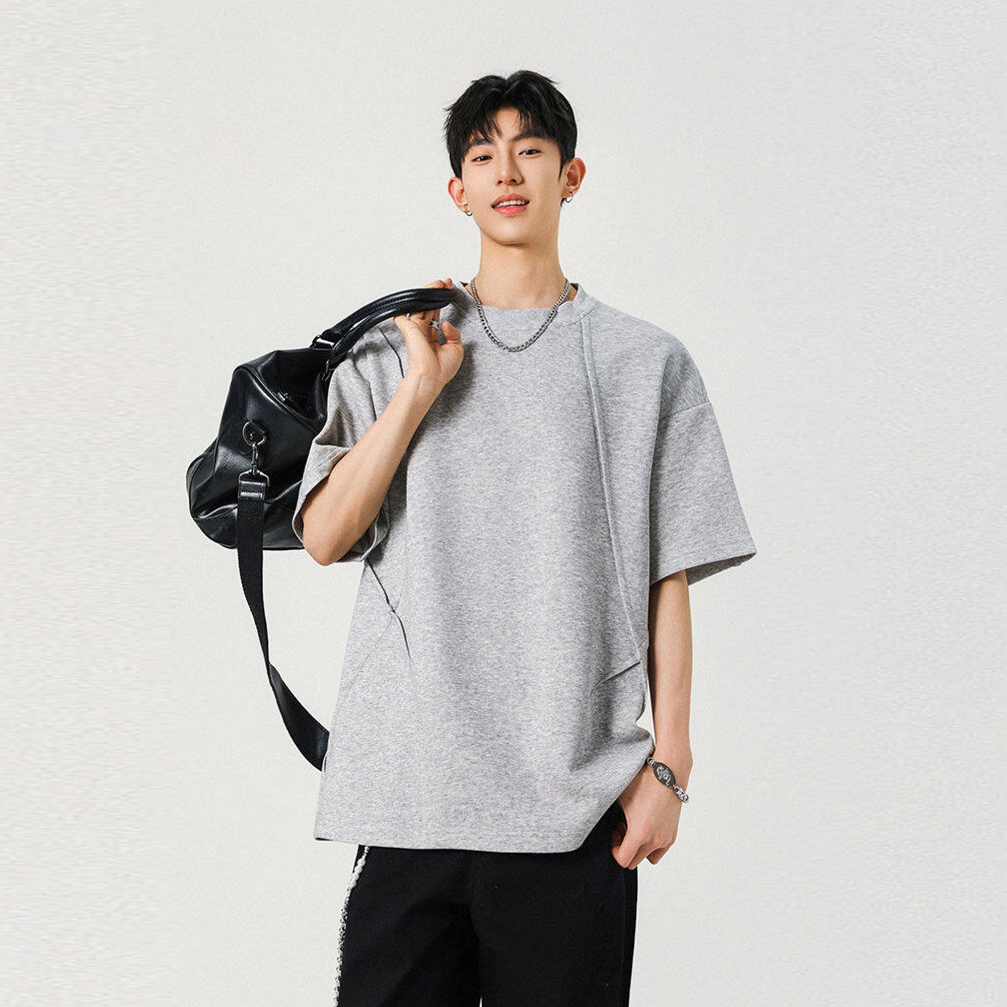 URBAN AUTHENTIC T