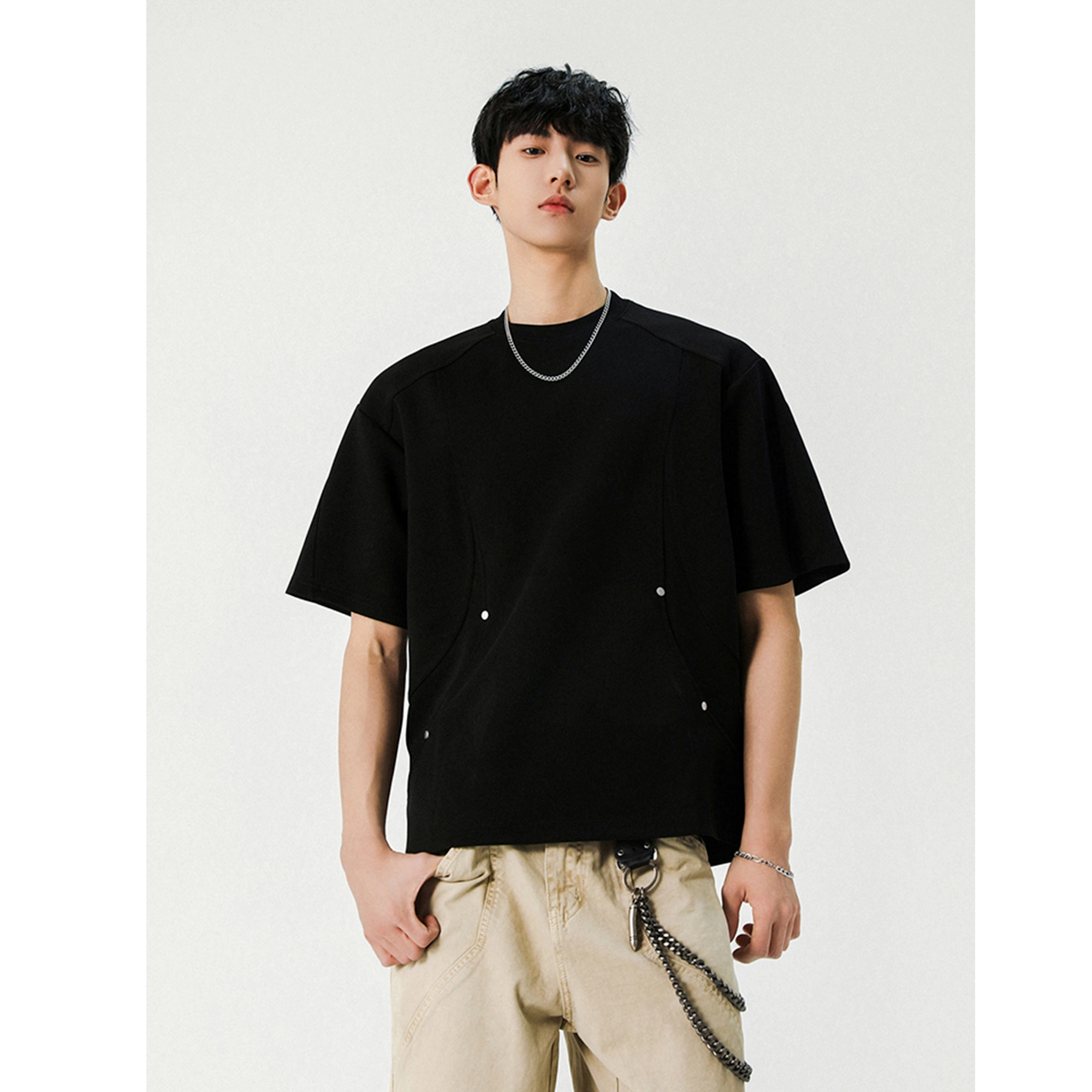 URBAN AUTHENTIC T