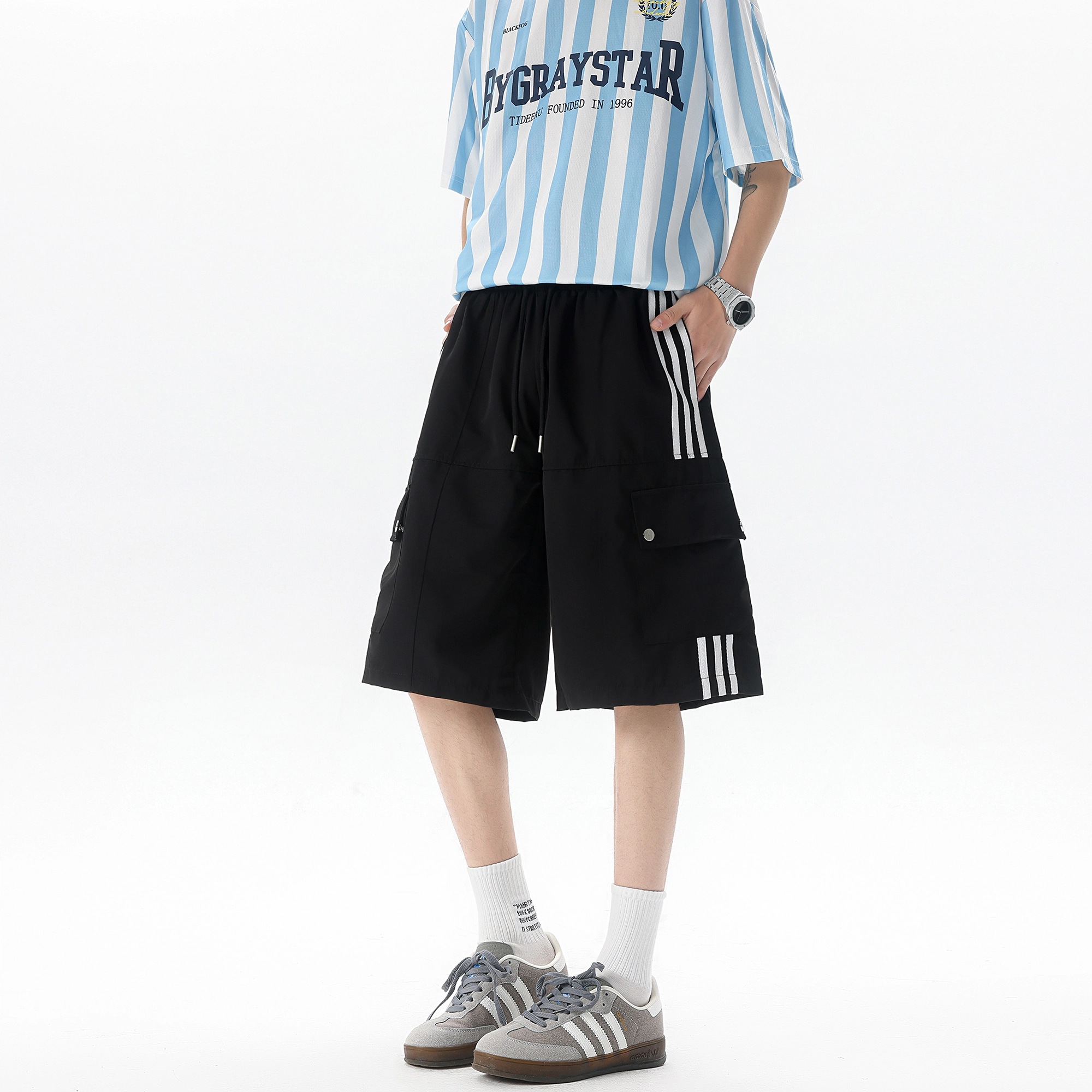 URBAN AUTHENTIC