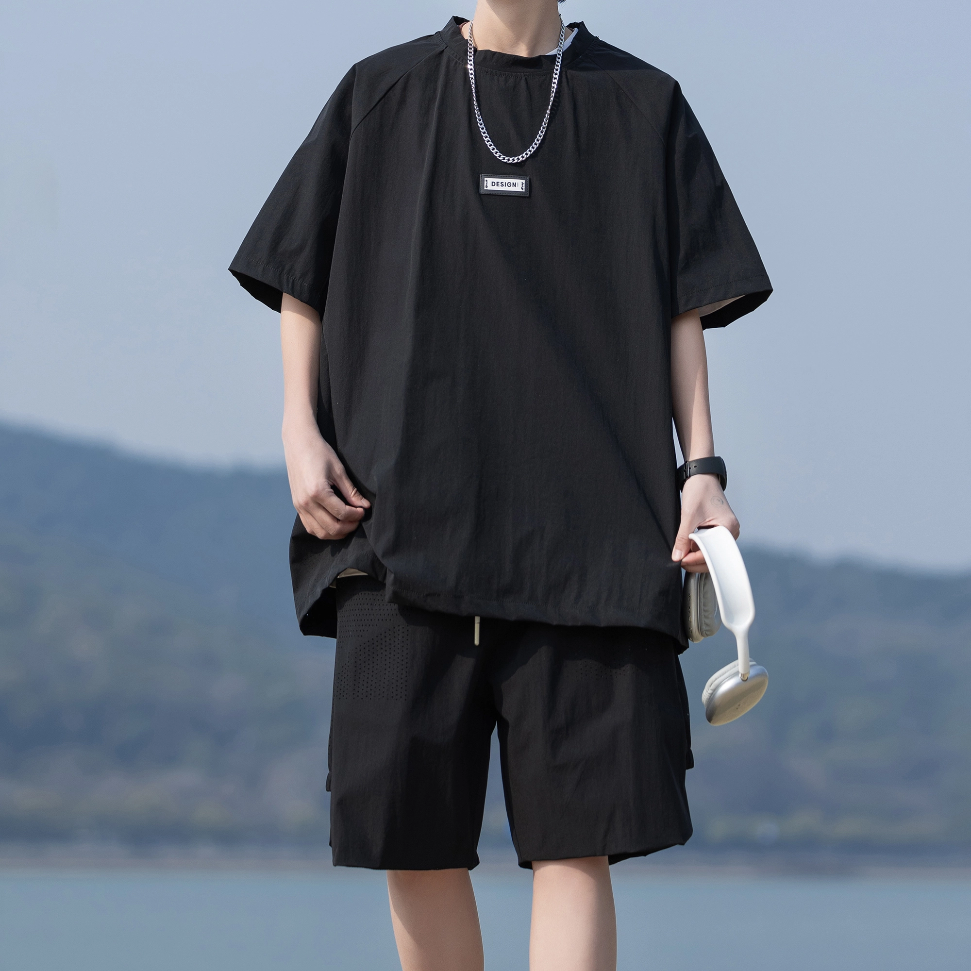 URBAN AUTHENTIC