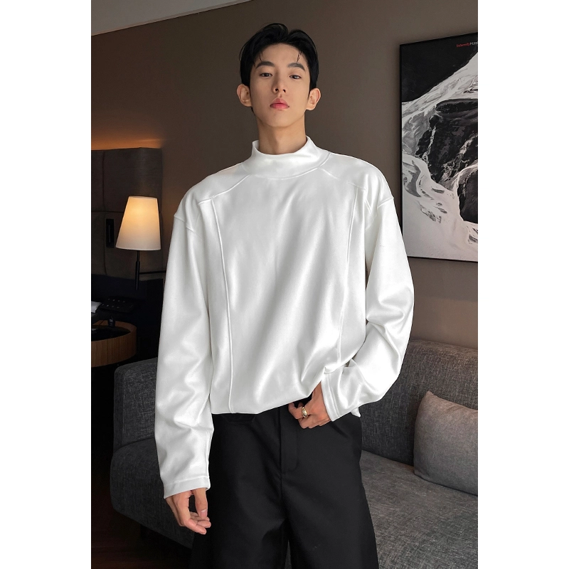 URBAN AUTHENTIC T
