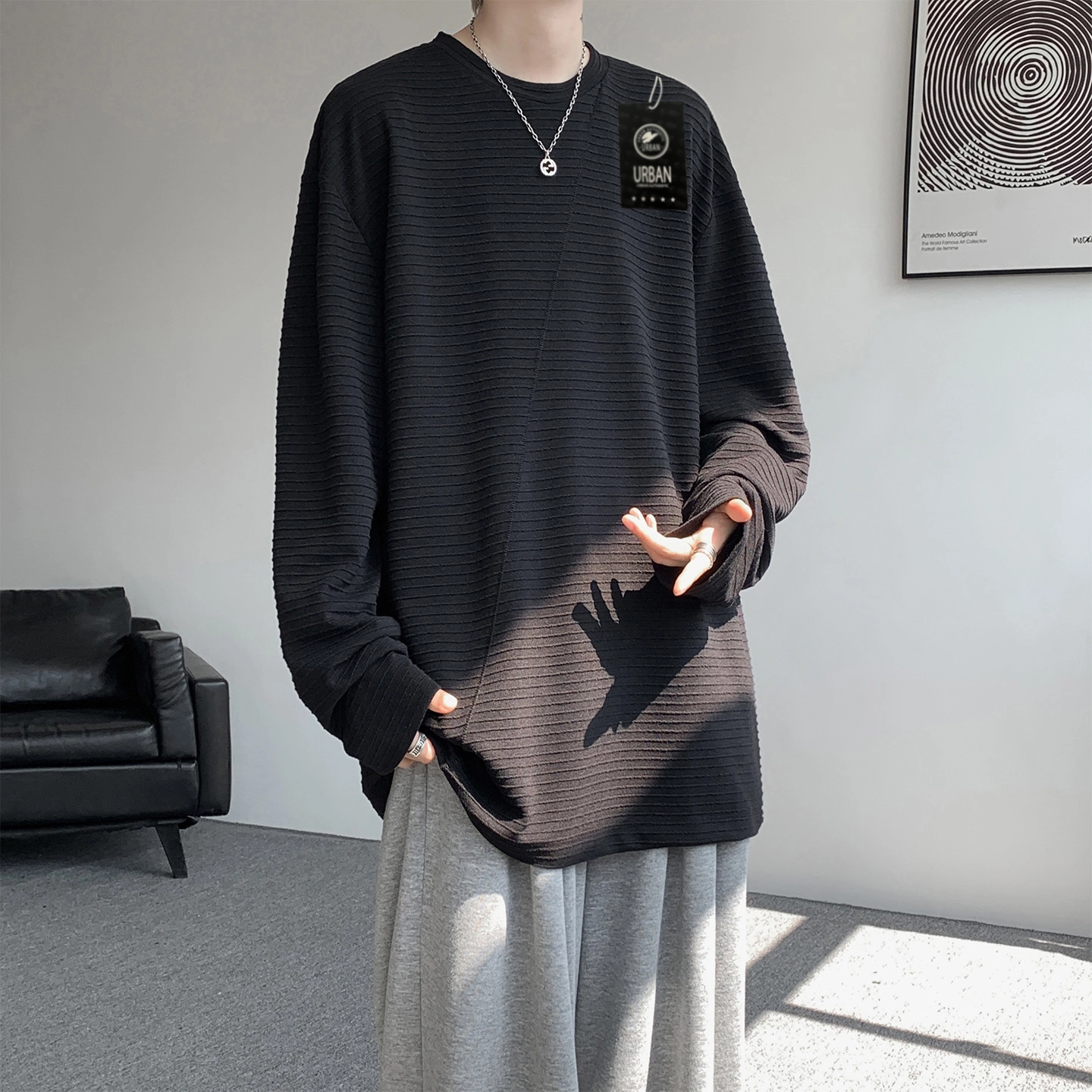 URBAN AUTHENTIC T