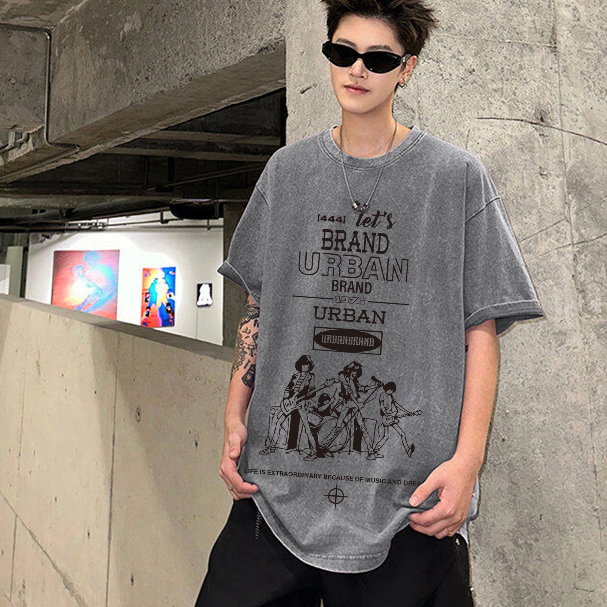 URBAN AUTHENTIC LOGOT
