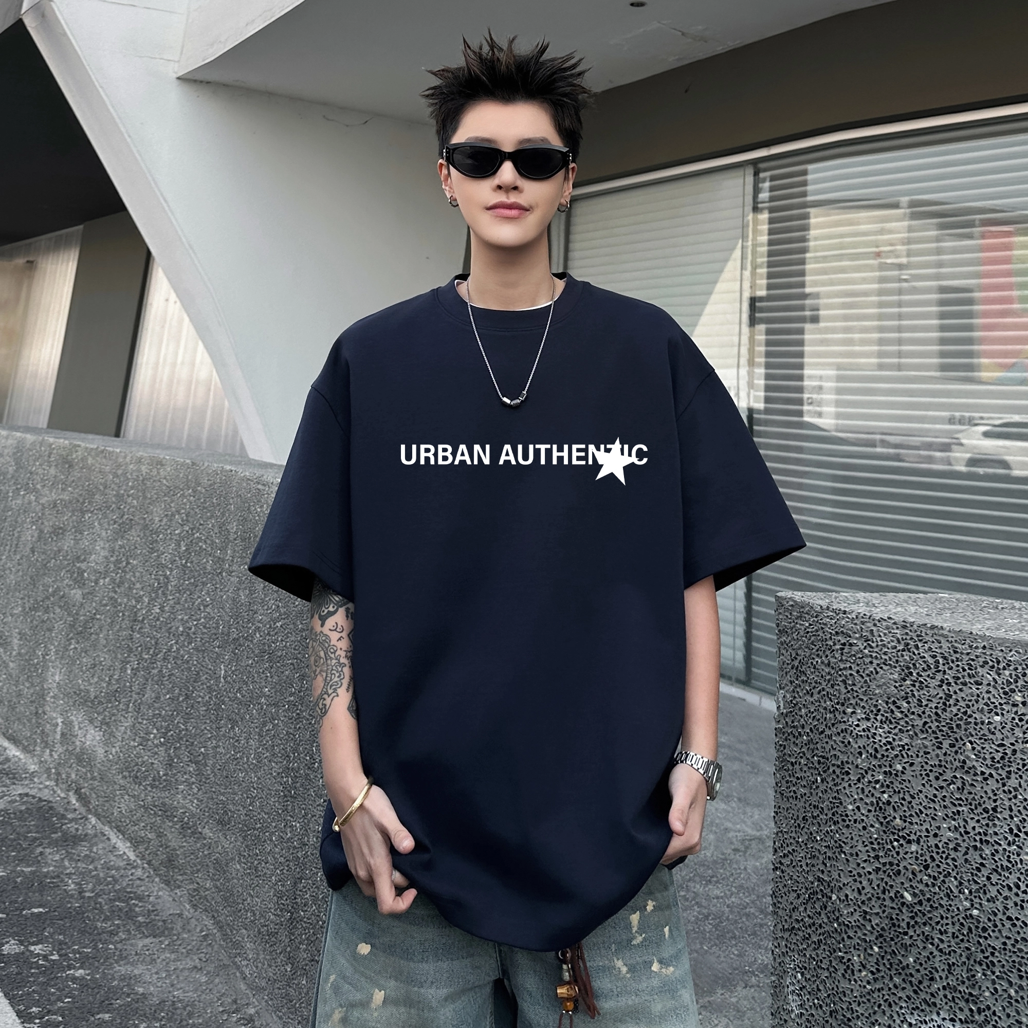 URBAN AUTHENTIC logoT