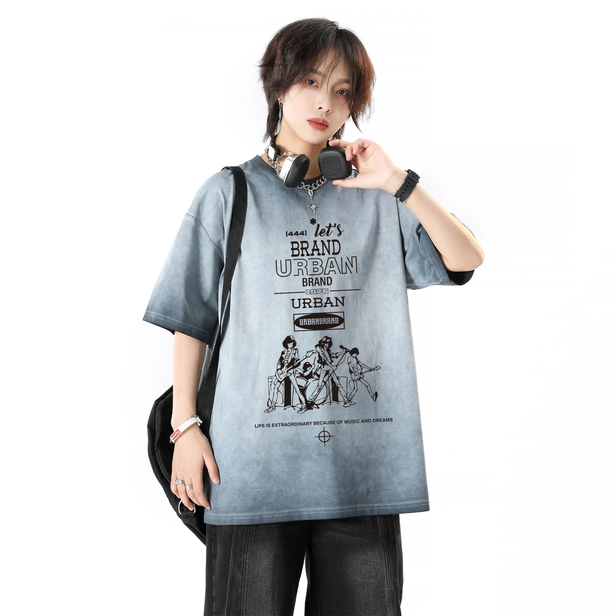 URBAN AUTHENTIC logoT