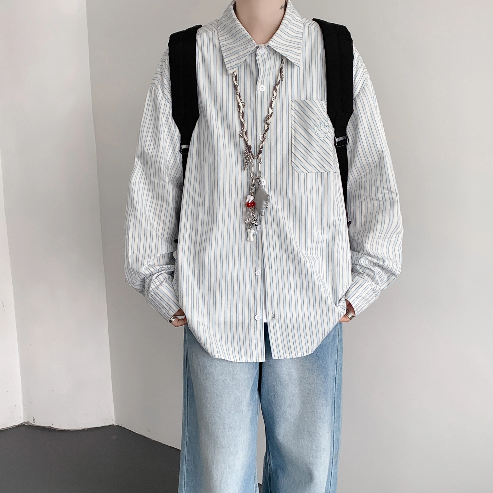 URBAN AUTHENTIC