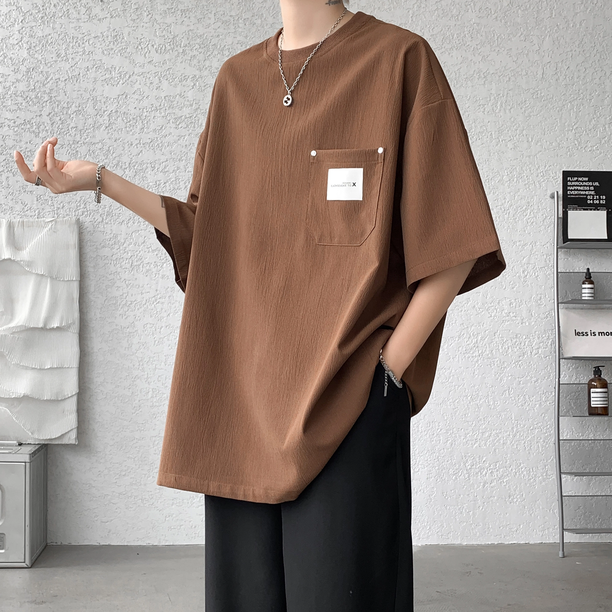 URBAN AUTHENTIC T