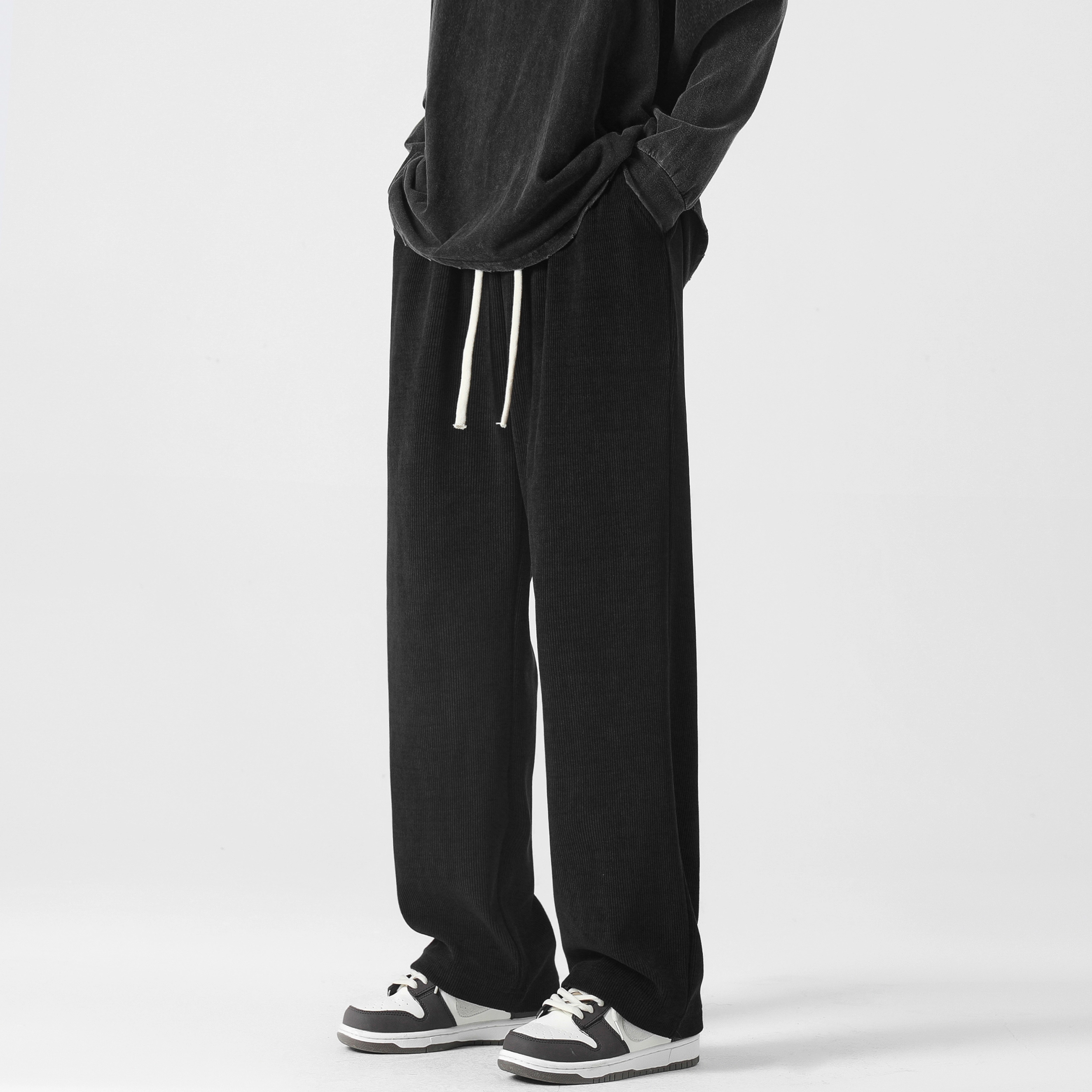 URBAN AUTHENTIC logo