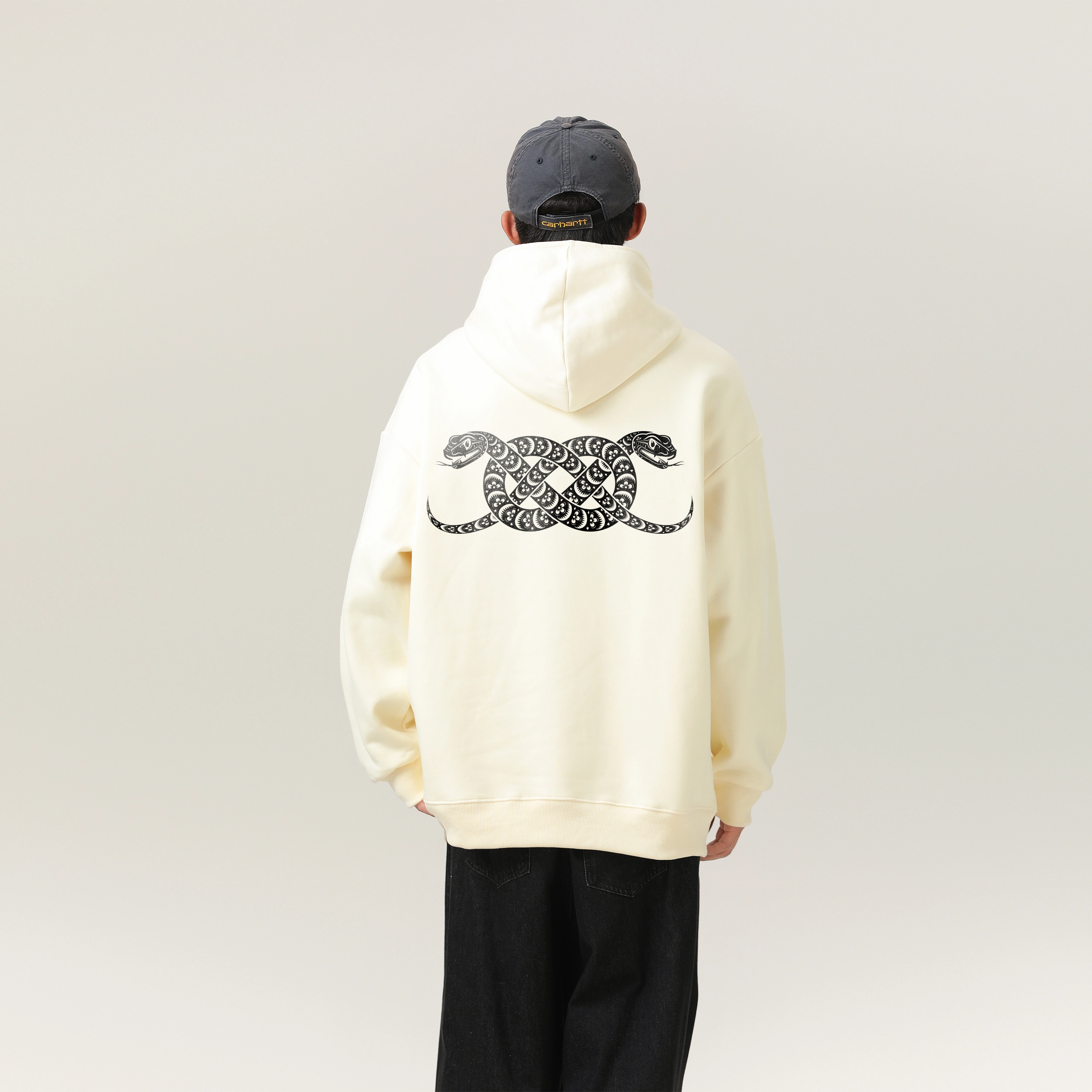 URBAN AUTHENTIC Logo