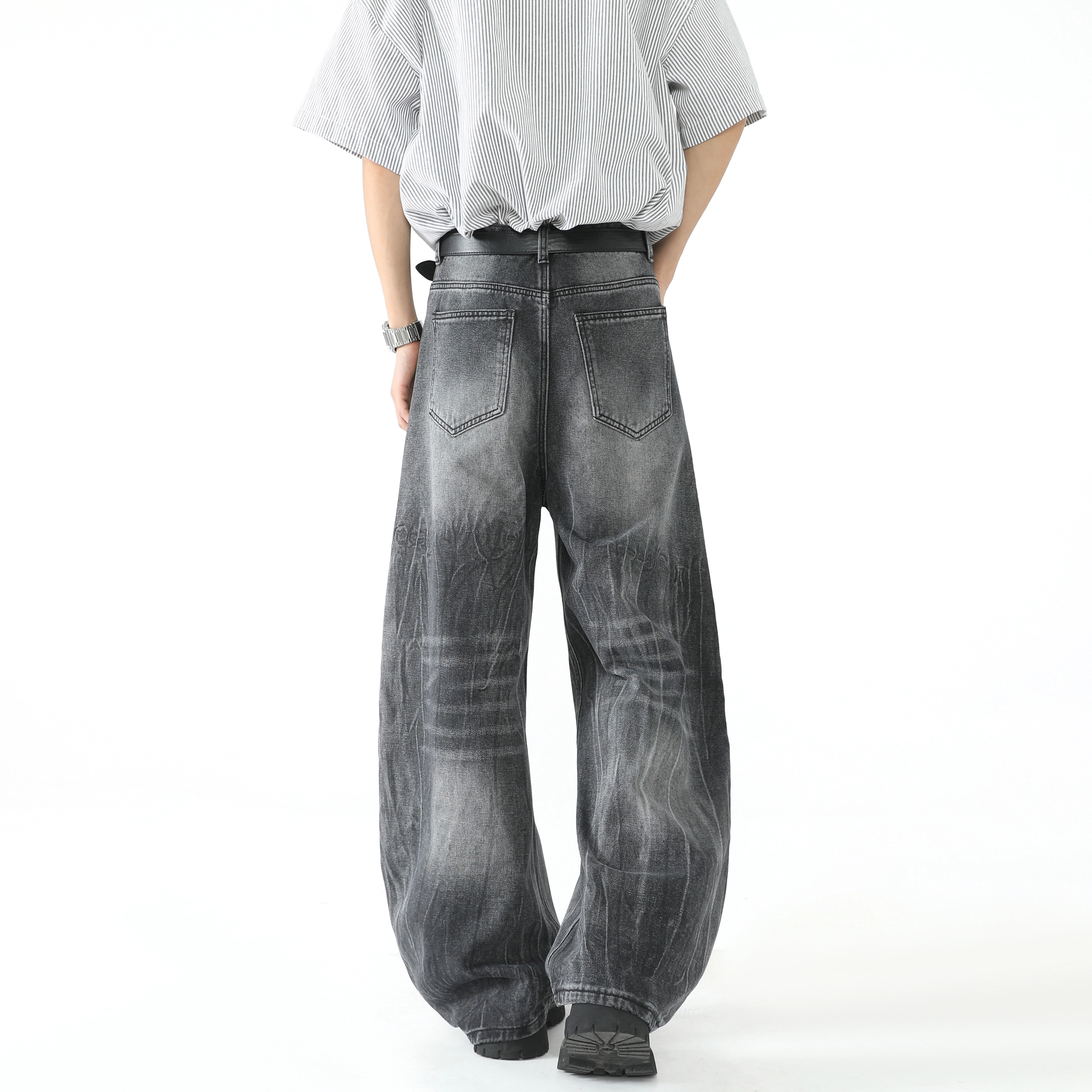 URBAN AUTHENTIC