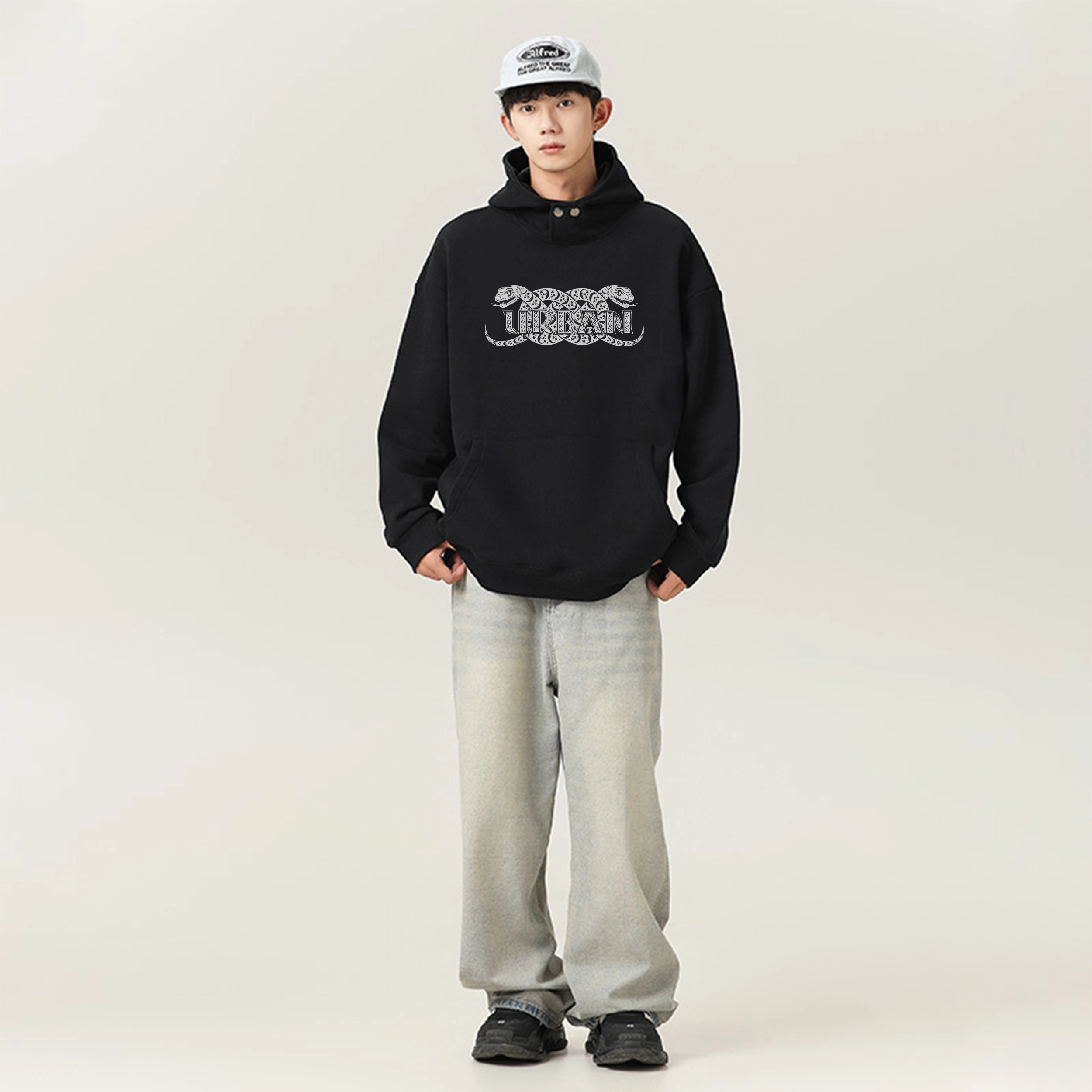 URBAN AUTHENTIC Logo