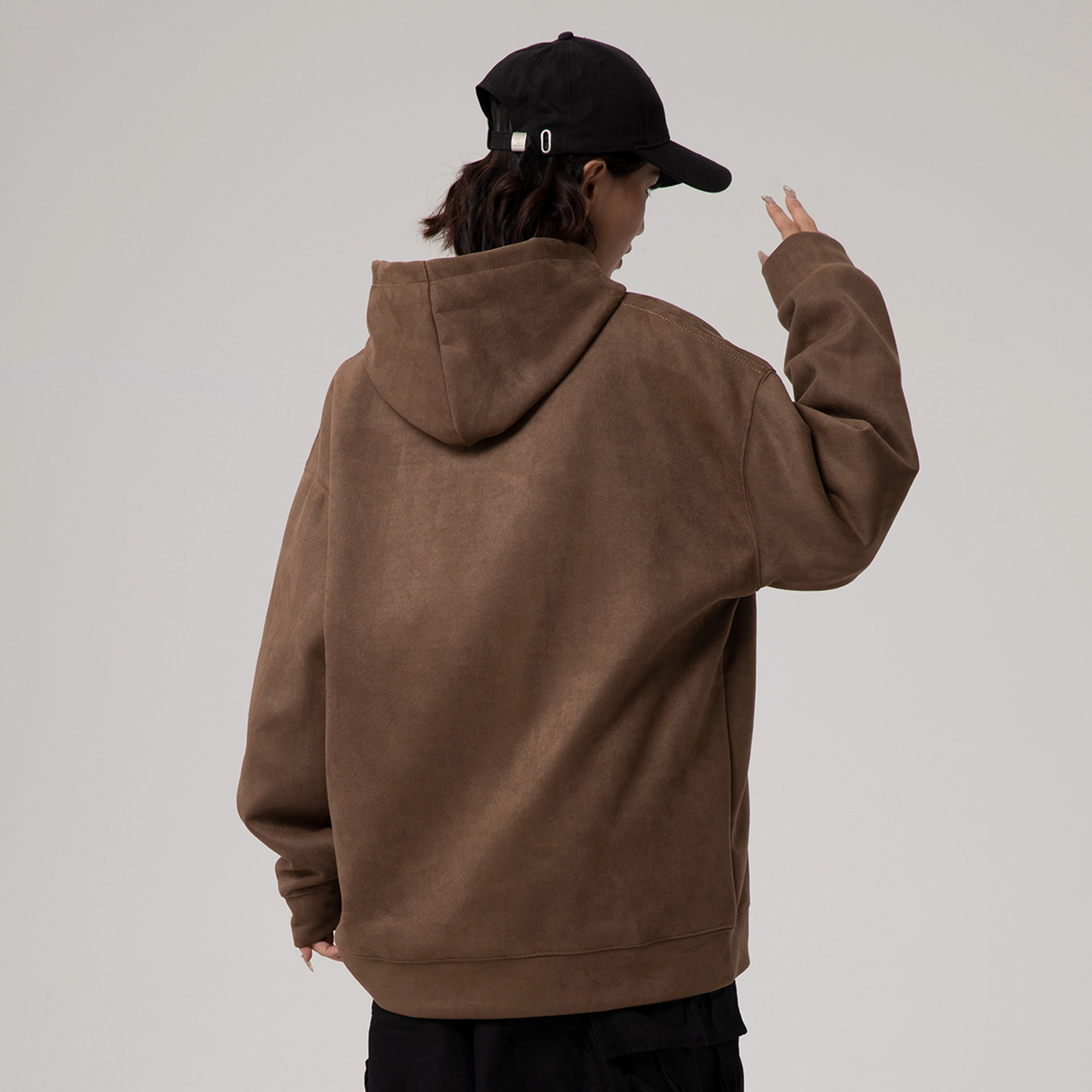 URBAN AUTHENTIC logo