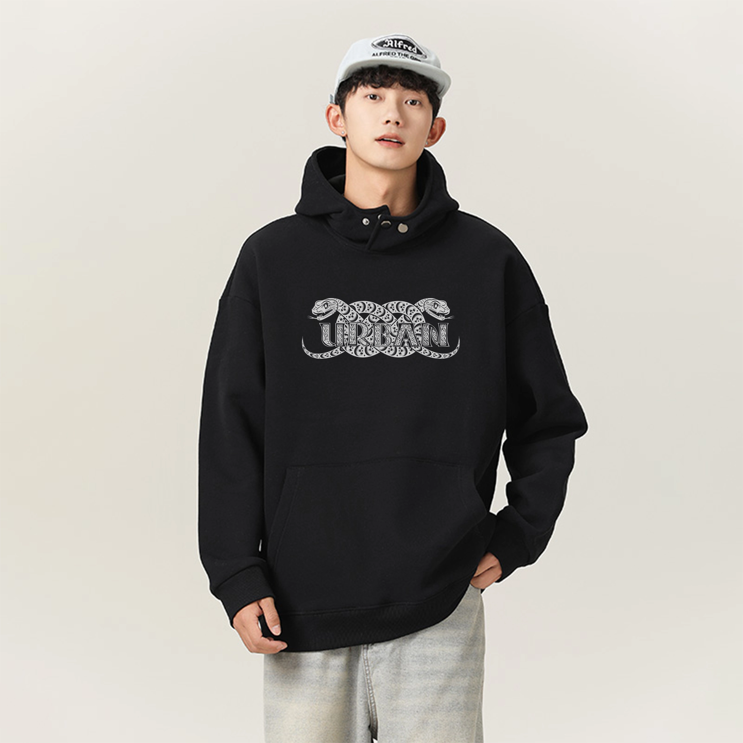 URBAN AUTHENTIC Logo