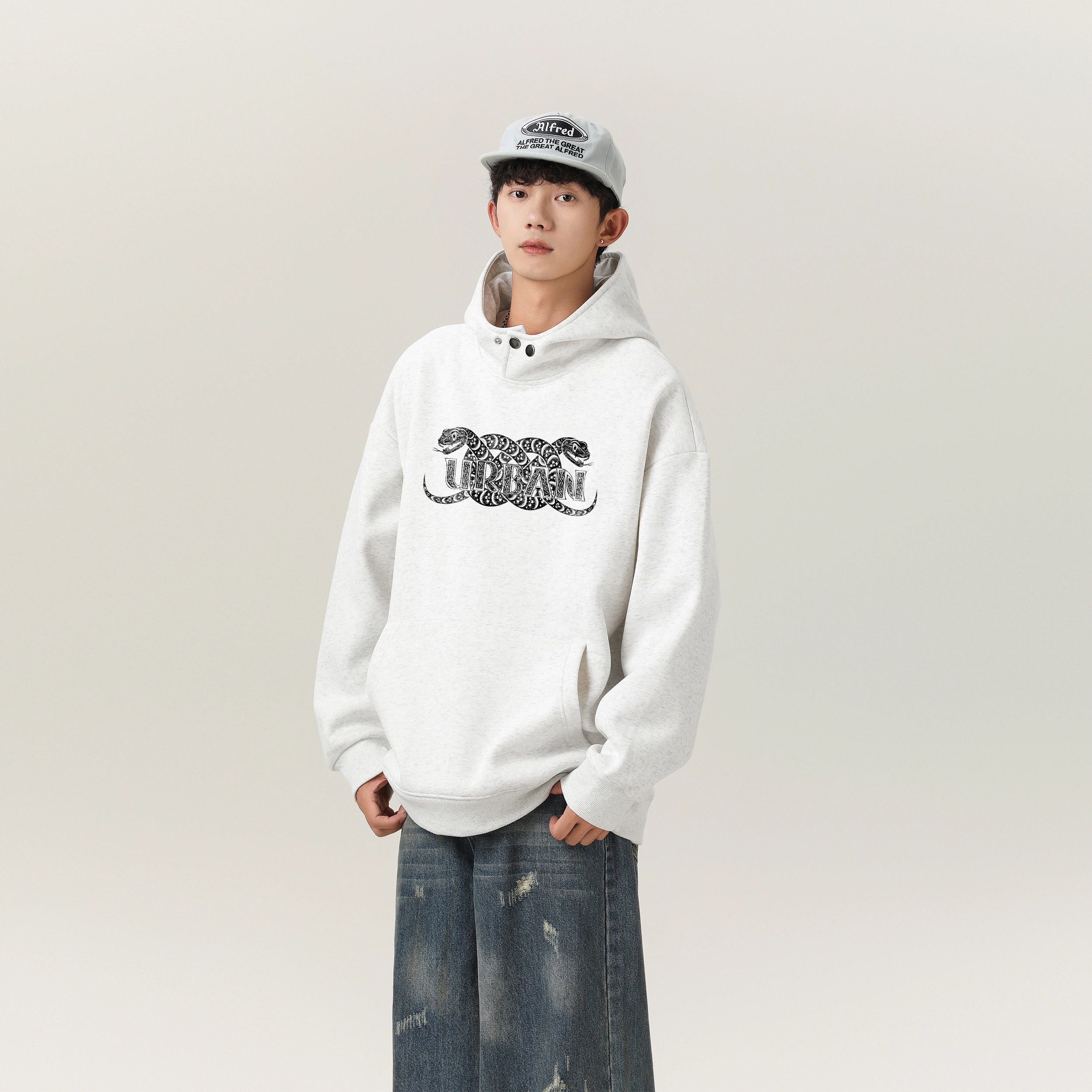 URBAN AUTHENTIC Logo