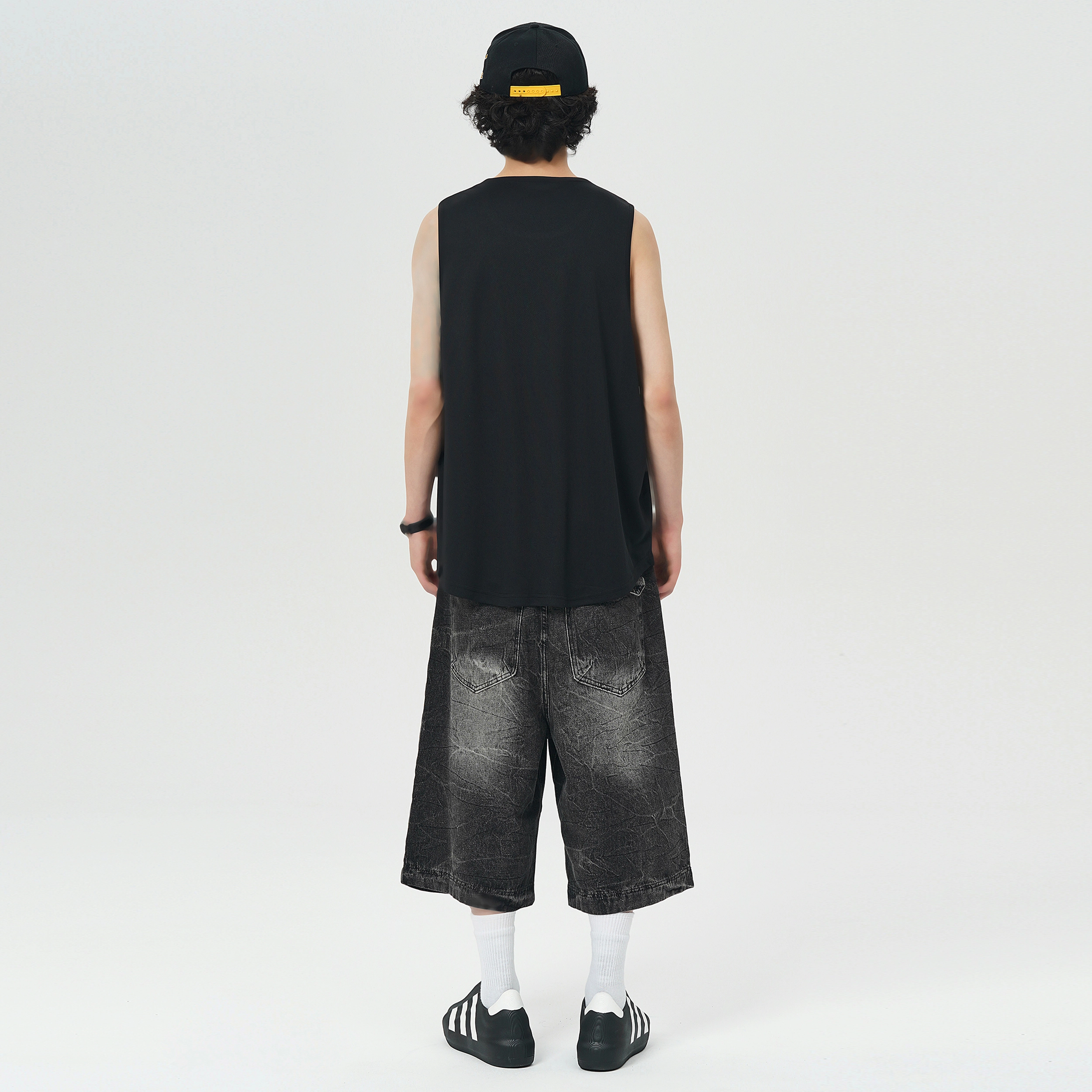 URBAN AUTHENTIC