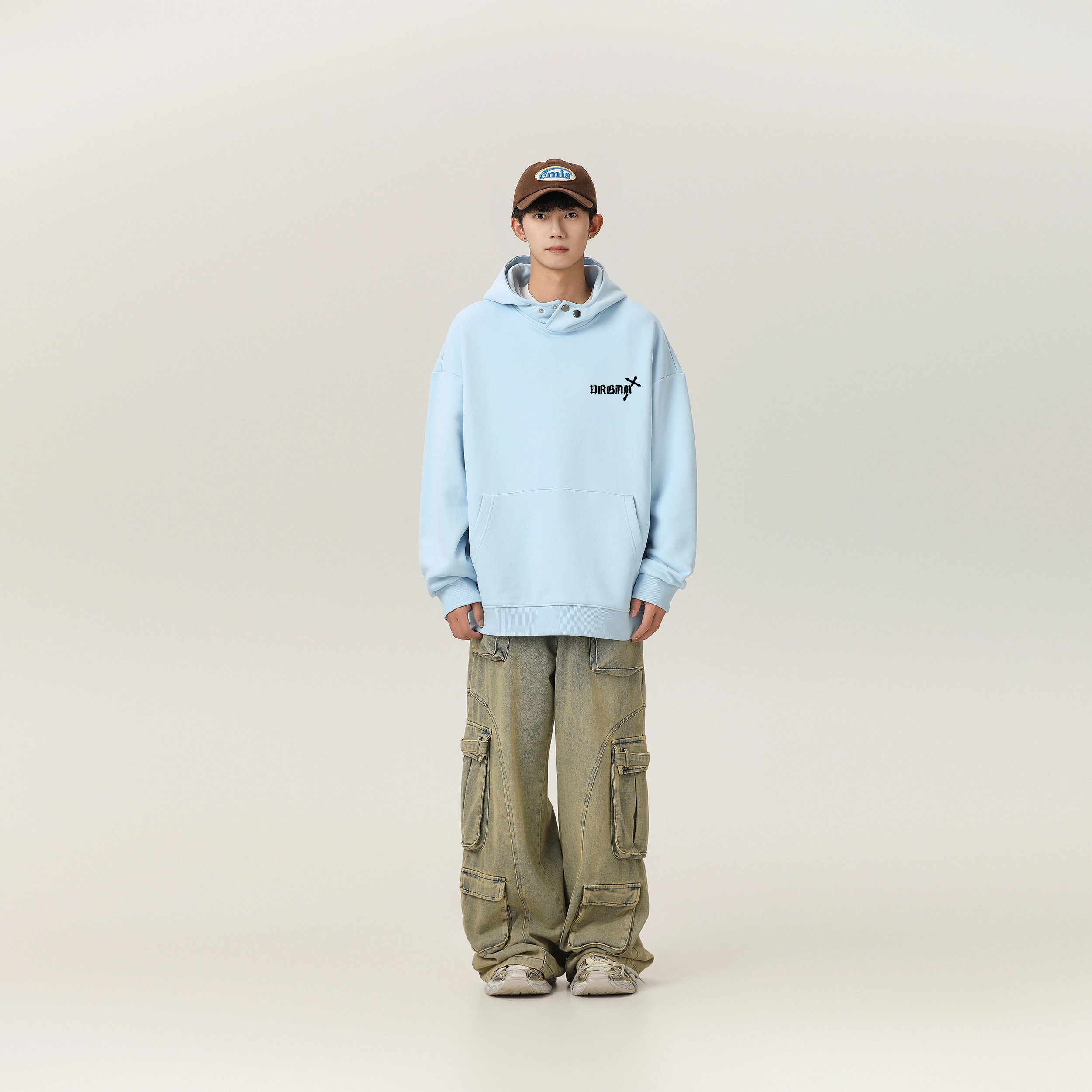 URBAN AUTHENTIC Logo