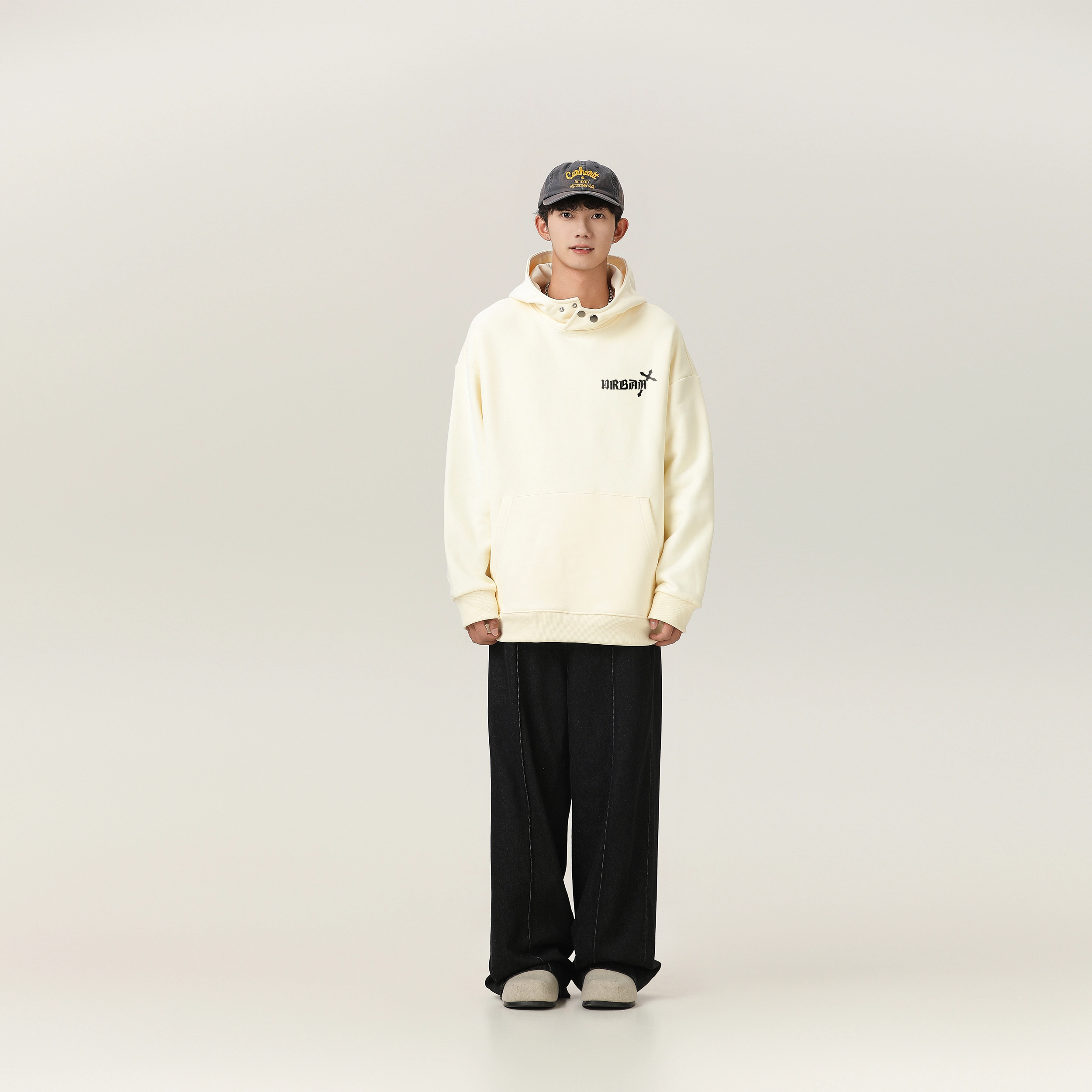 URBAN AUTHENTIC Logo