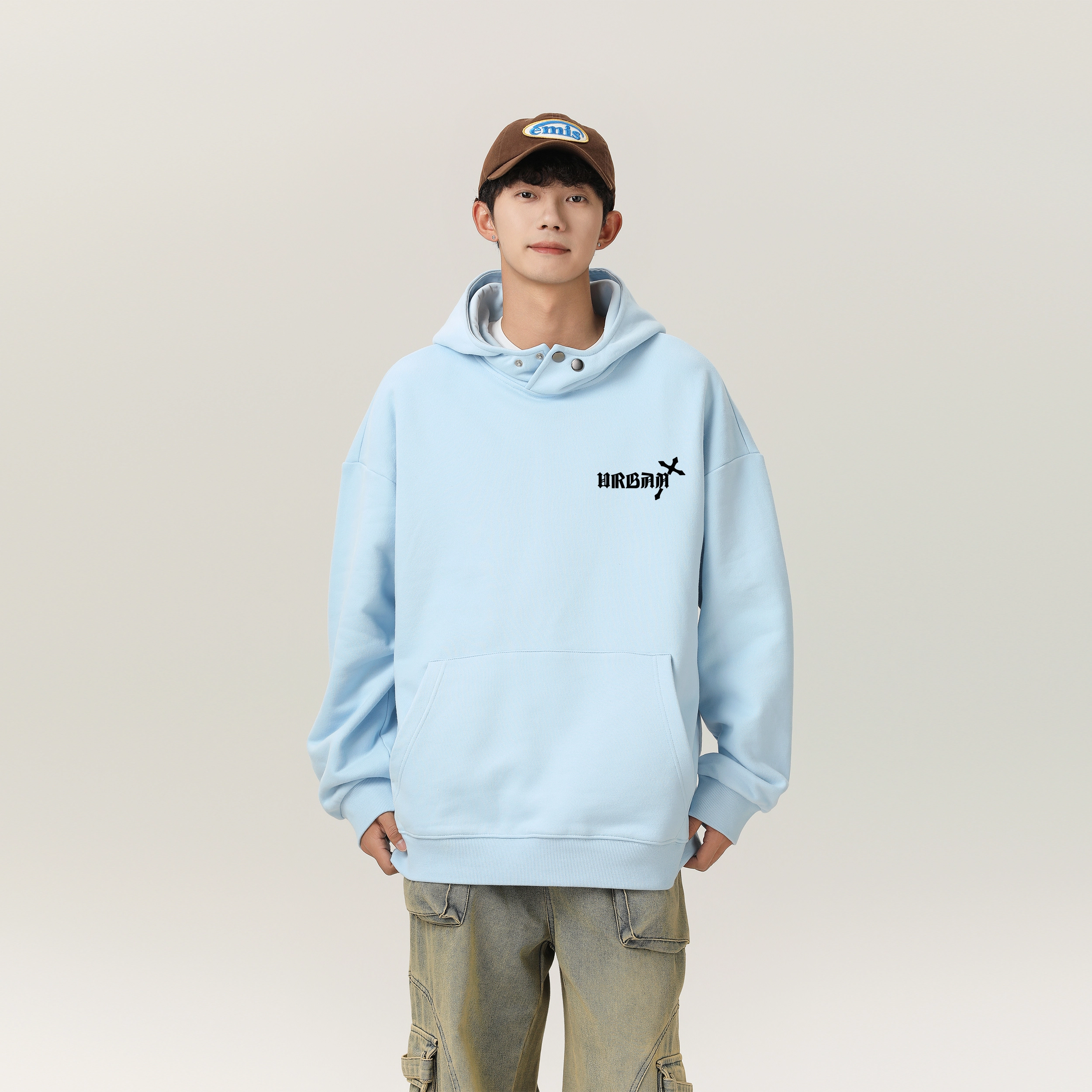 URBAN AUTHENTIC Logo