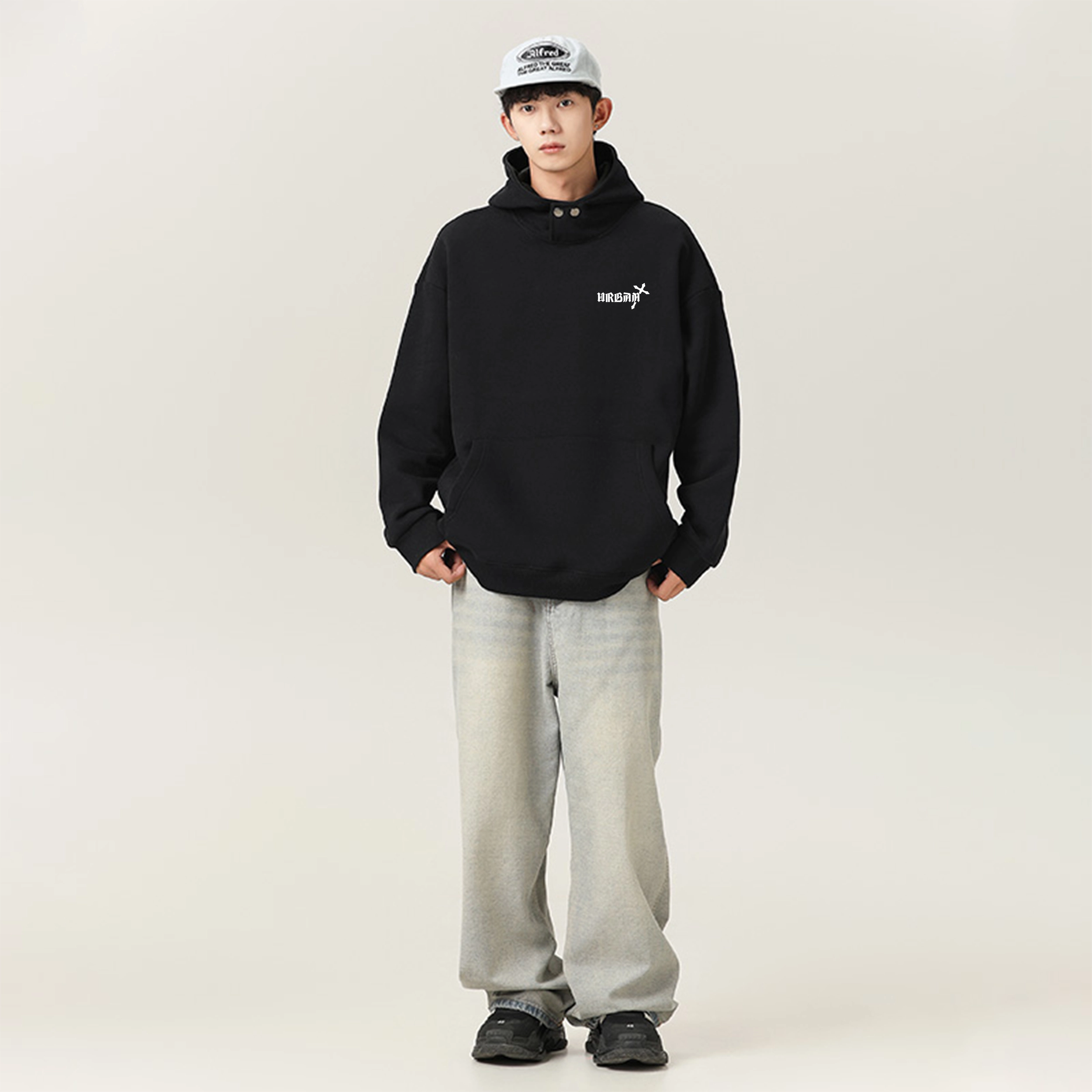 URBAN AUTHENTIC Logo