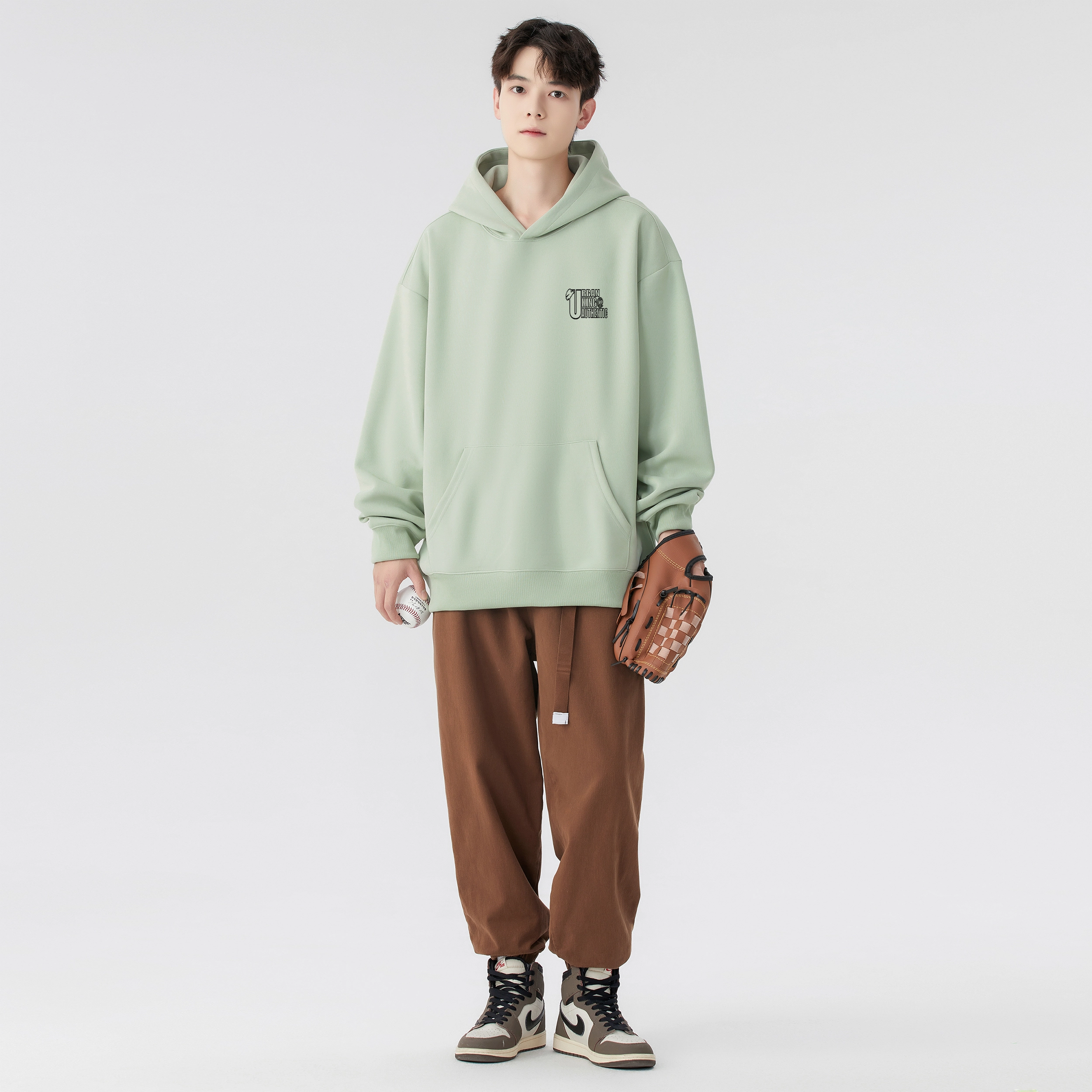 URBAN AUTHENTIC