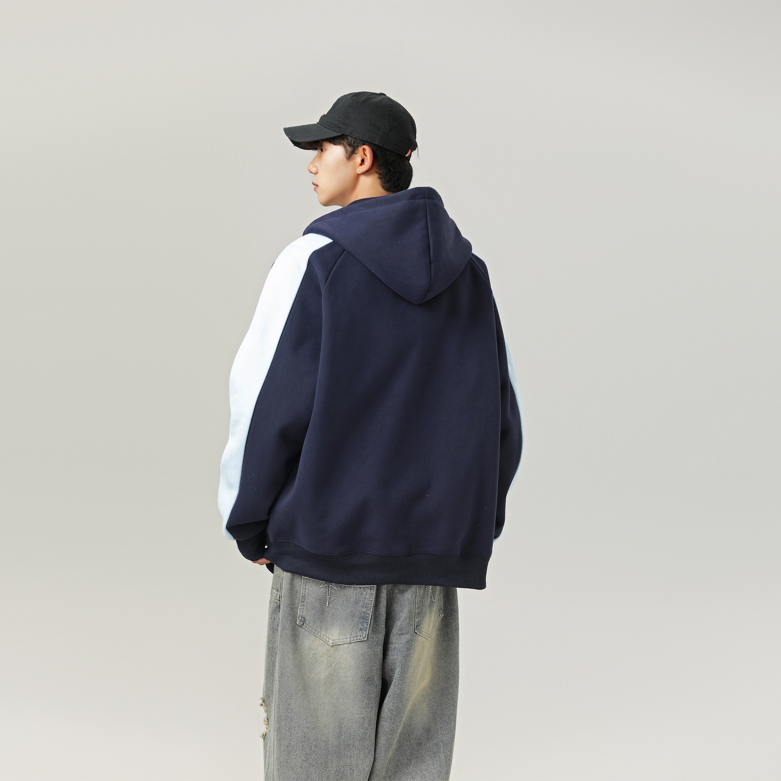 URBAN AUTHENTIC