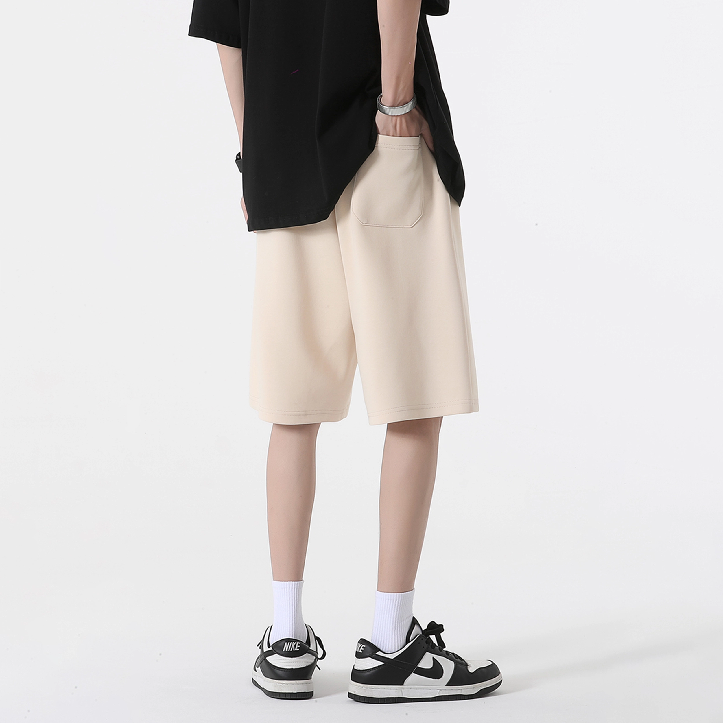 URBAN AUTHENTIC logo