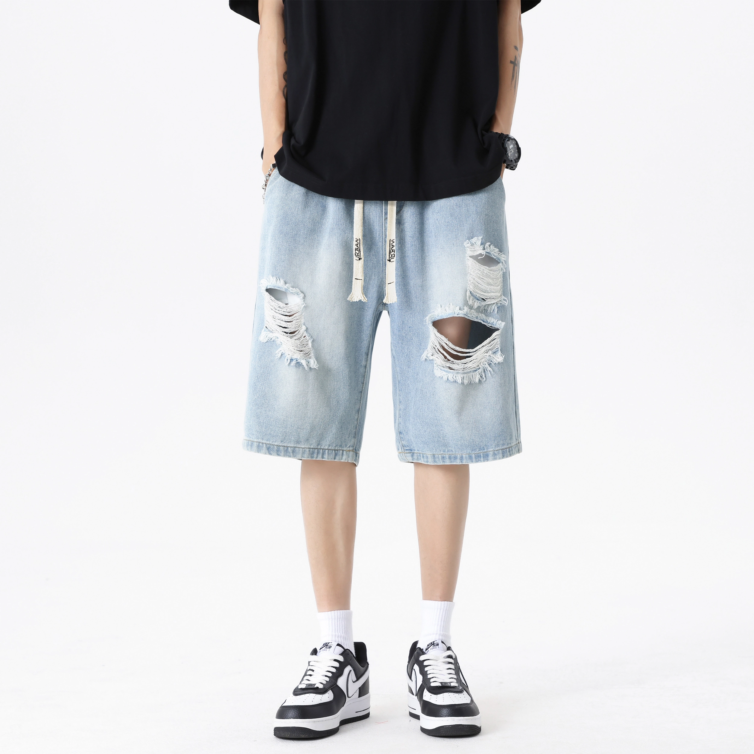 URBAN AUTHENTIC