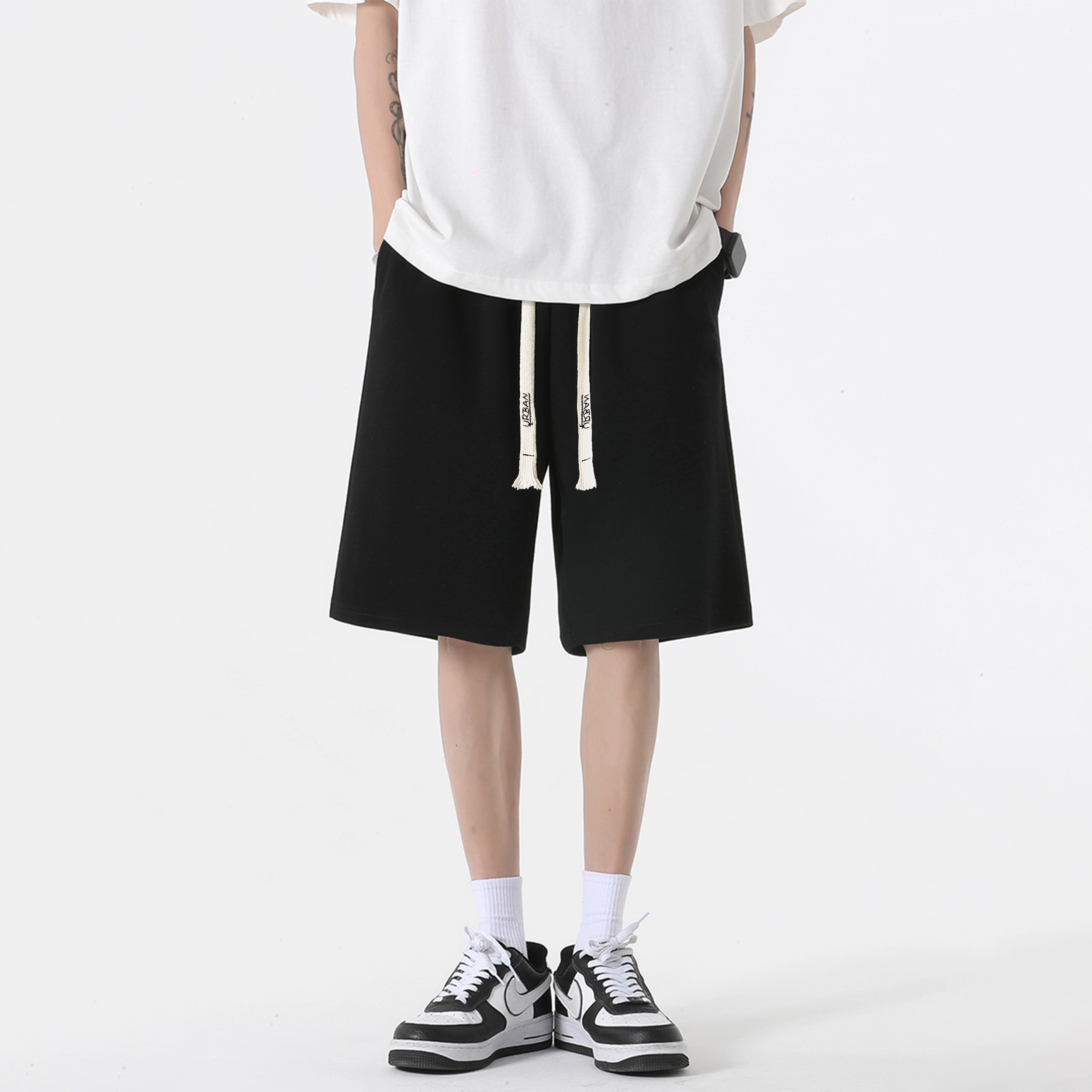 URBAN AUTHENTIC logo