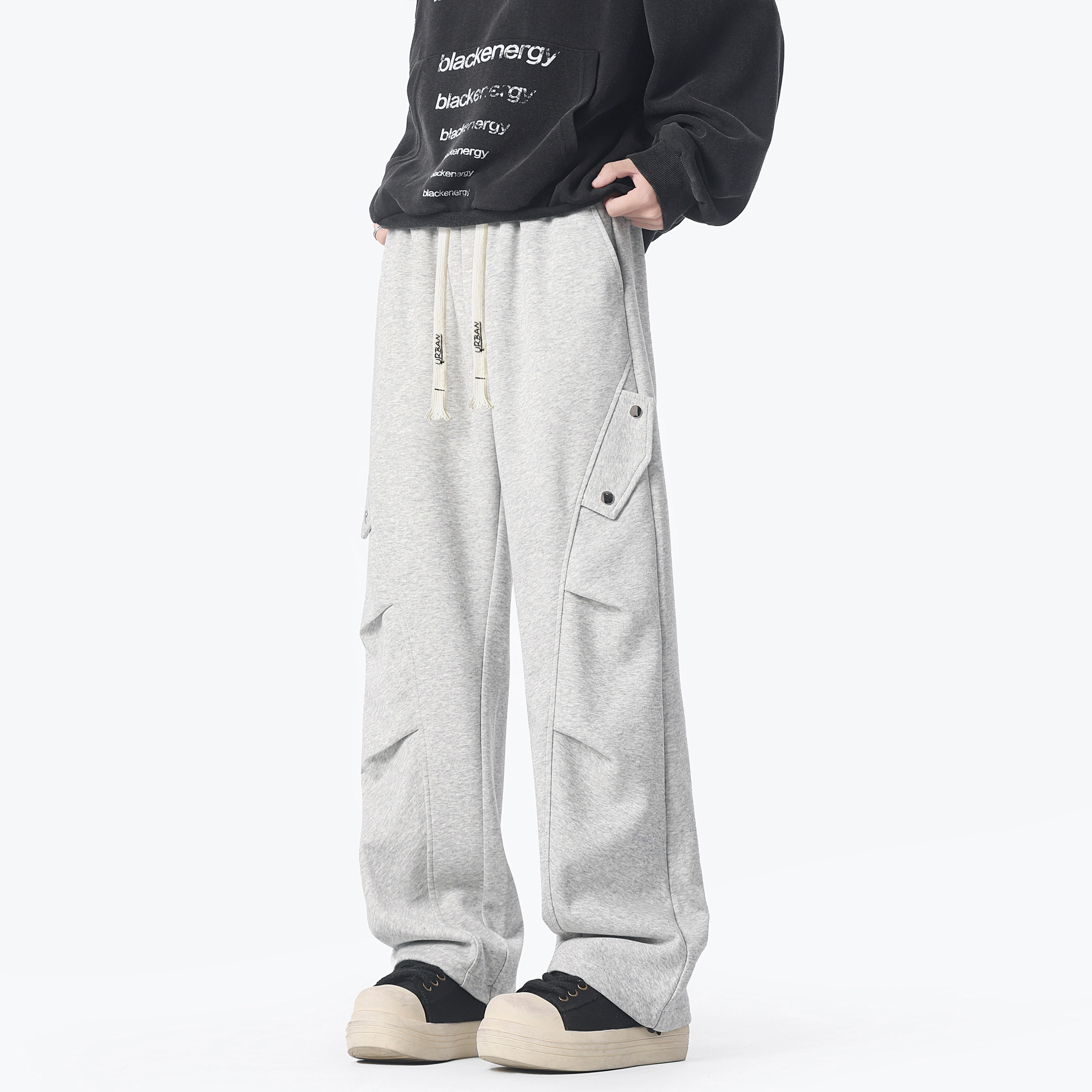 URBAN AUTHENTIC logo