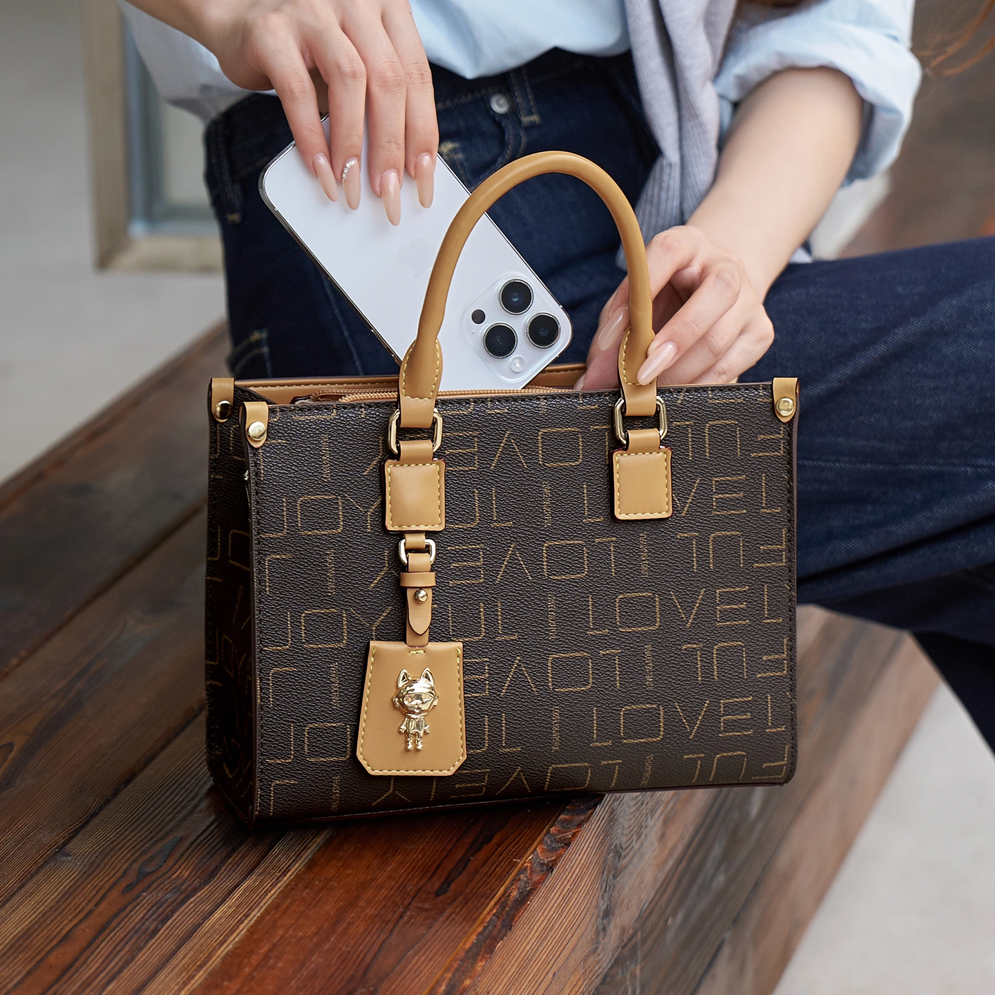Tote