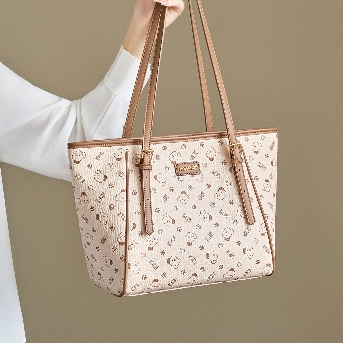 AOKANG Lucky PVC tote
