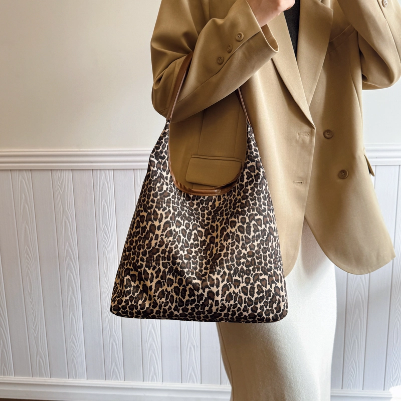 BLAKE FLEETO Tote