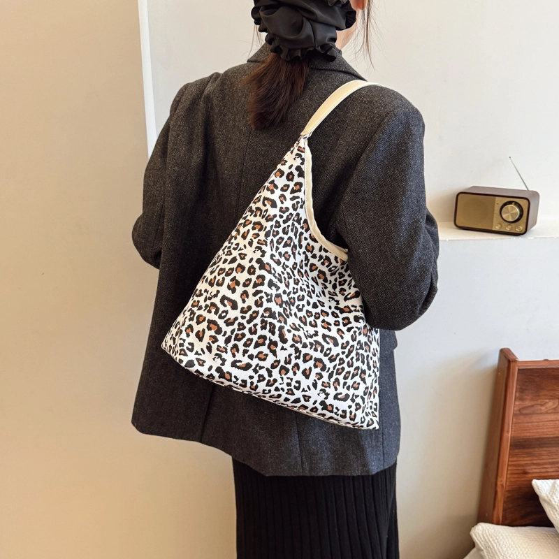 BLAKE FLEETO Tote