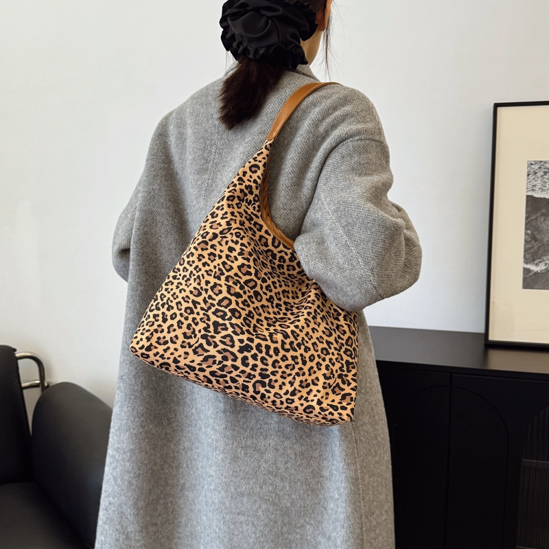 BLAKE FLEETO Tote