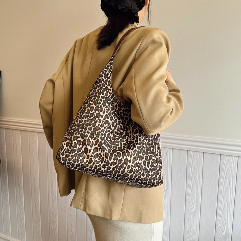 BLAKE FLEETO Tote