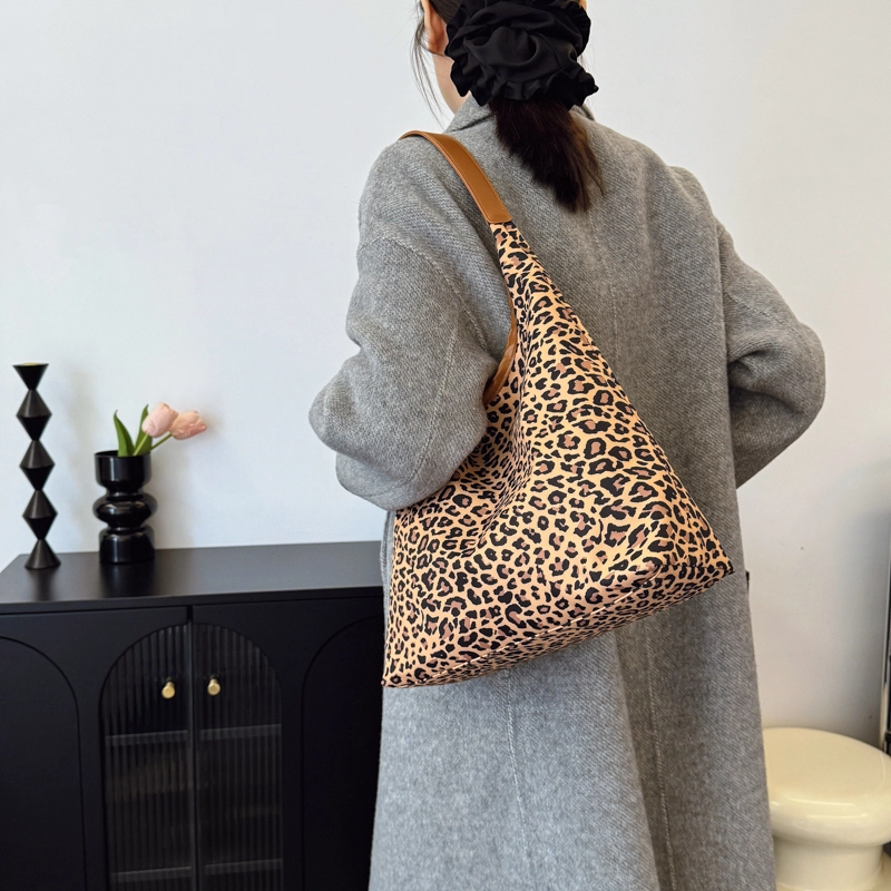 BLAKE FLEETO Tote
