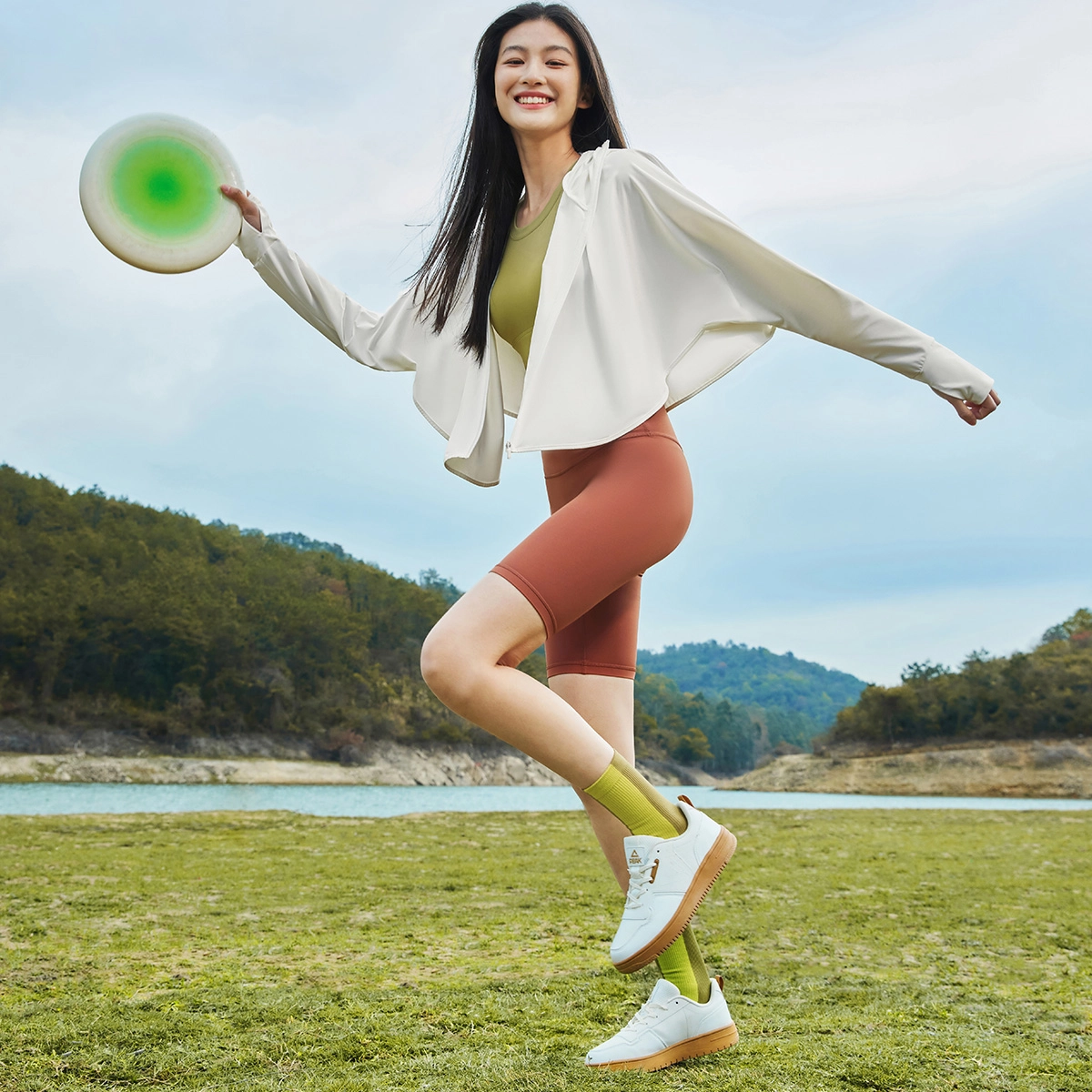 匹克 紫薯防晒 针织皮肤风衣夏季官方新款运动外套纯色休闲连帽防晒衣 女款 本白