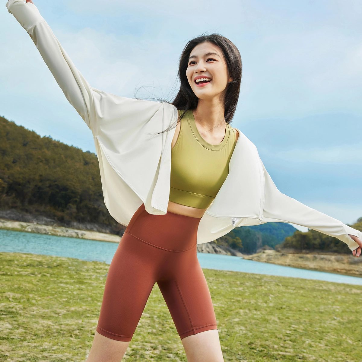 匹克 紫薯防晒 针织皮肤风衣夏季官方新款运动外套纯色休闲连帽防晒衣 女款 本白