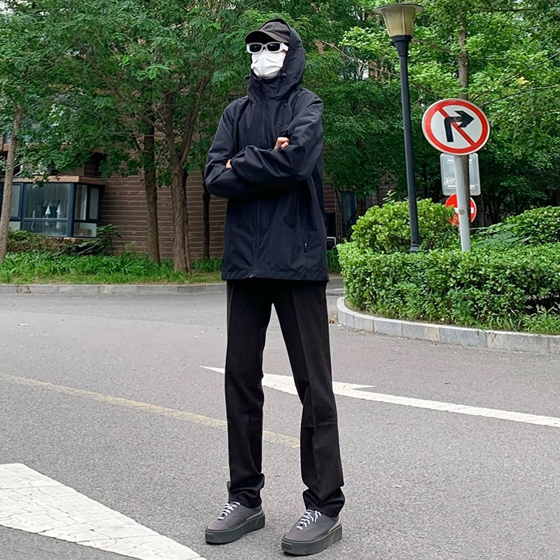 匹克 综合运动系列 城市综训 驭水科技 防风山系户外徒步防泼水连帽风衣运动登山骑行机能夹克  男款 黑色