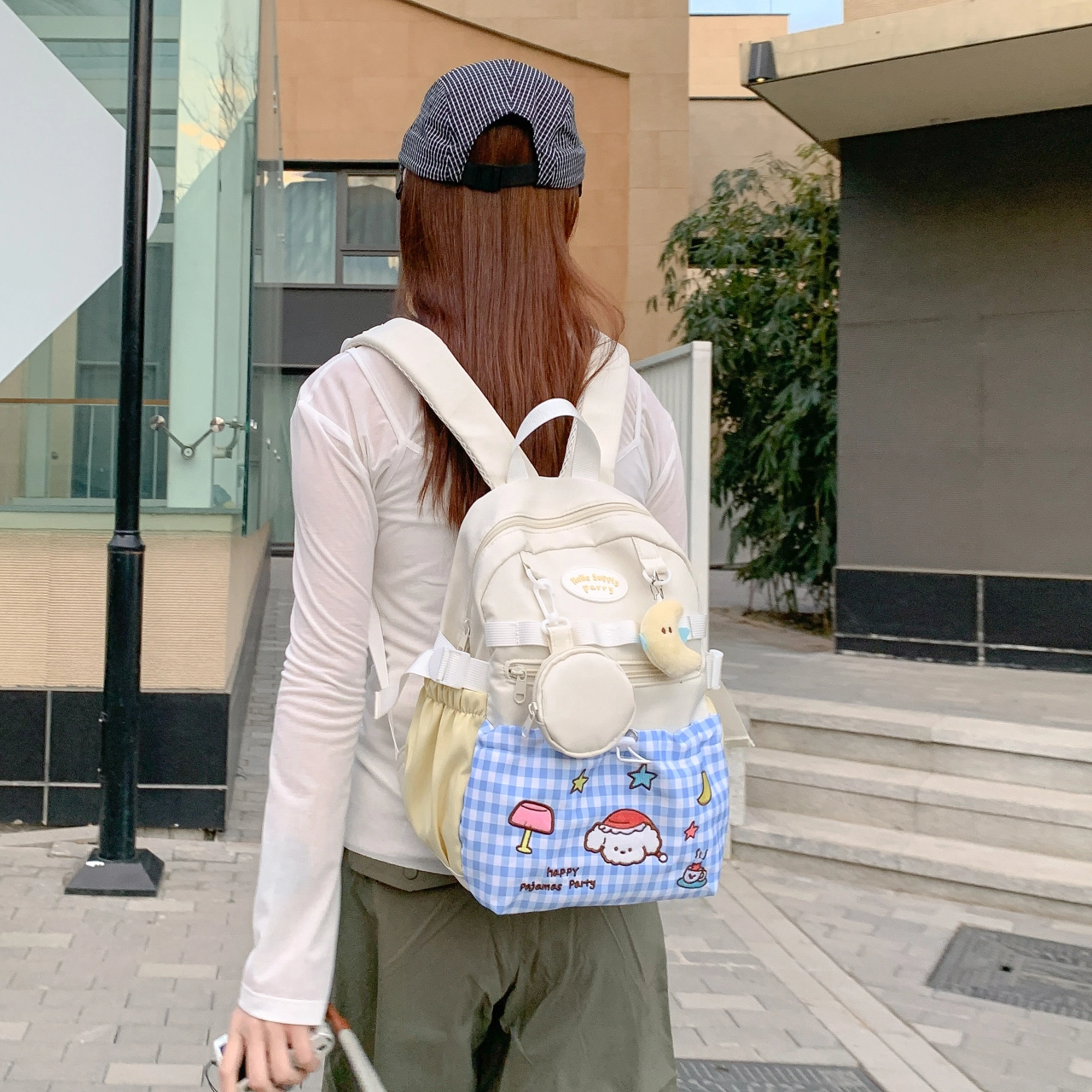 凡思曼 简约百搭校园风可爱旅游 复合布 双肩包 大号 女款 白色