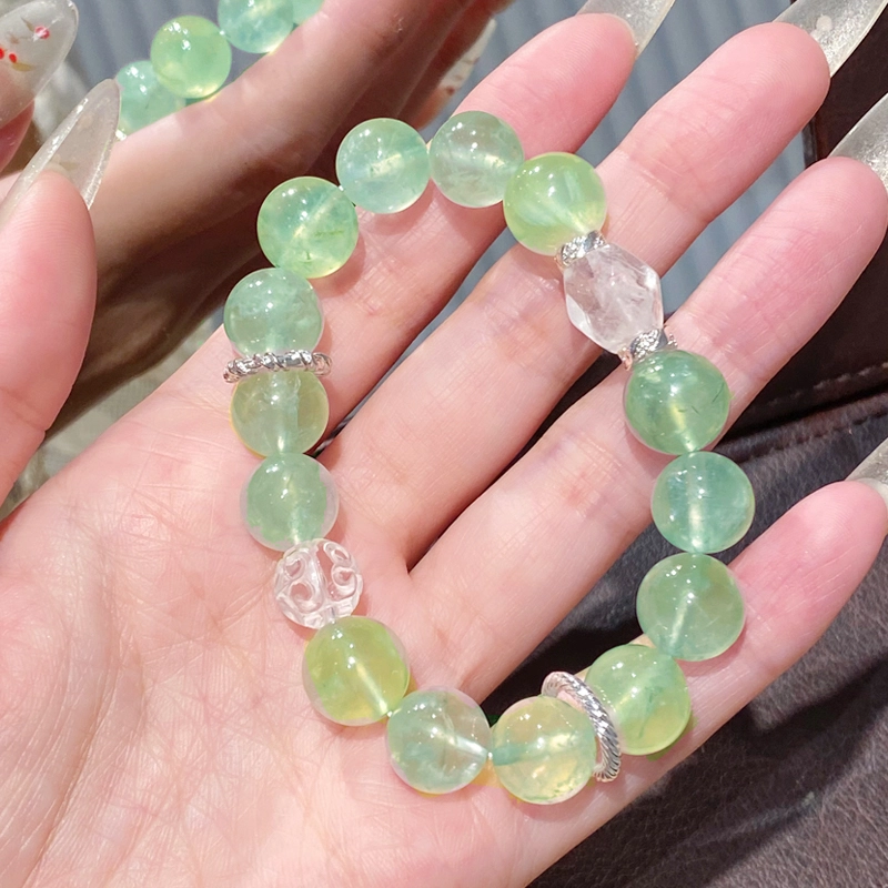 中鑫珠宝 碧意年华发晶葡萄石 水晶 手串 女款