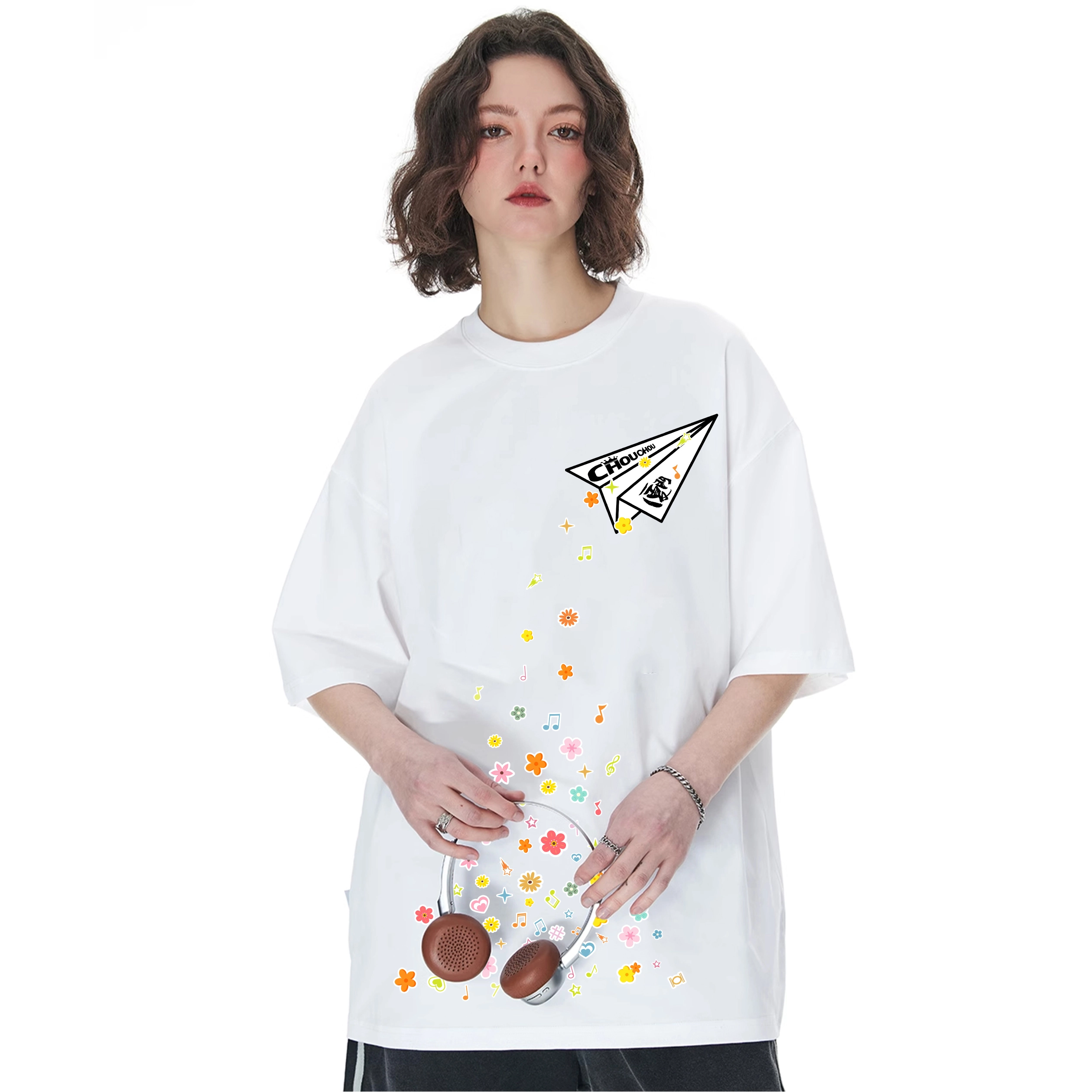Logo T