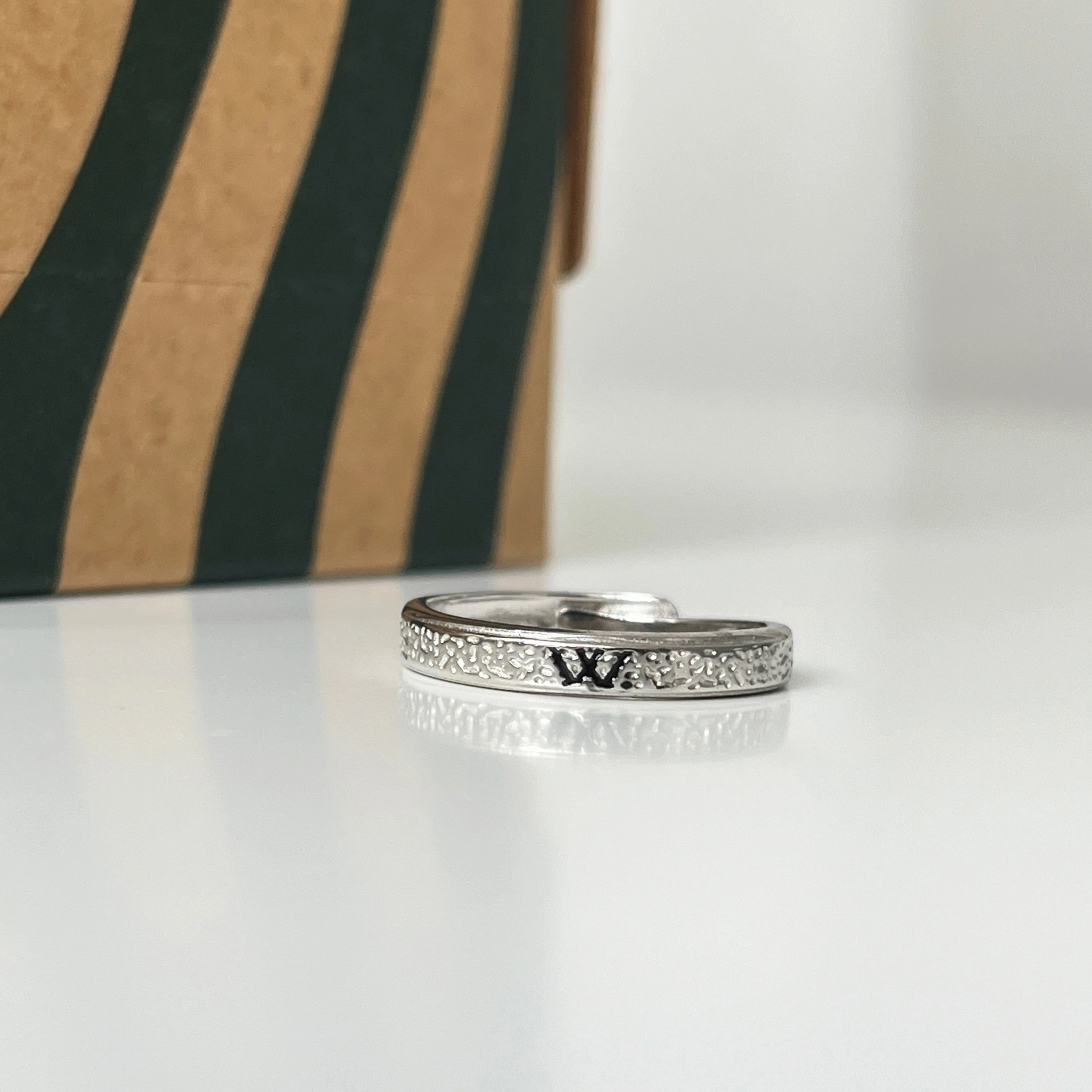 W S925
