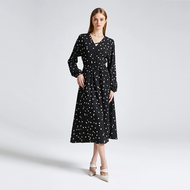 NINE WEST V