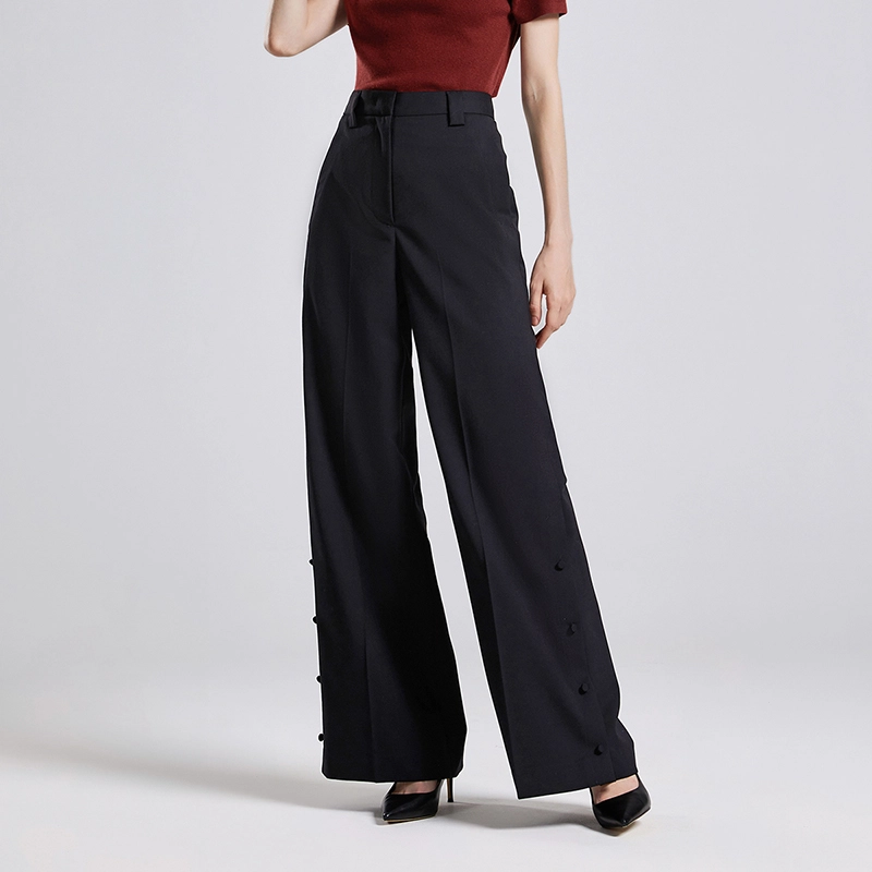 NINE WEST