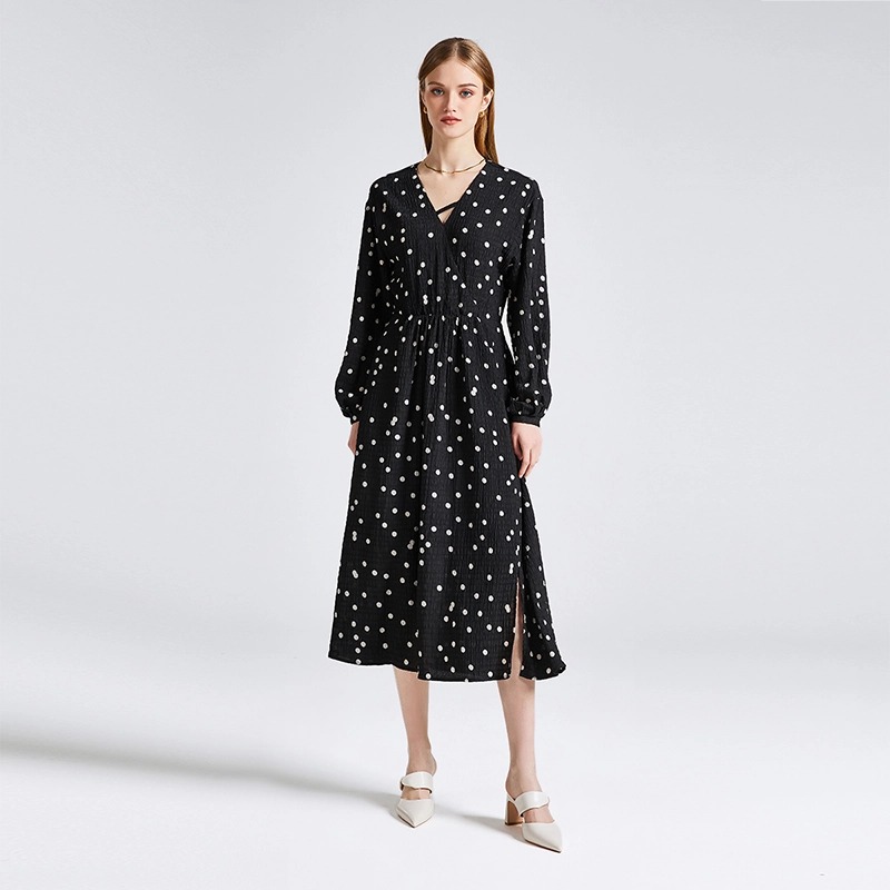 NINE WEST V