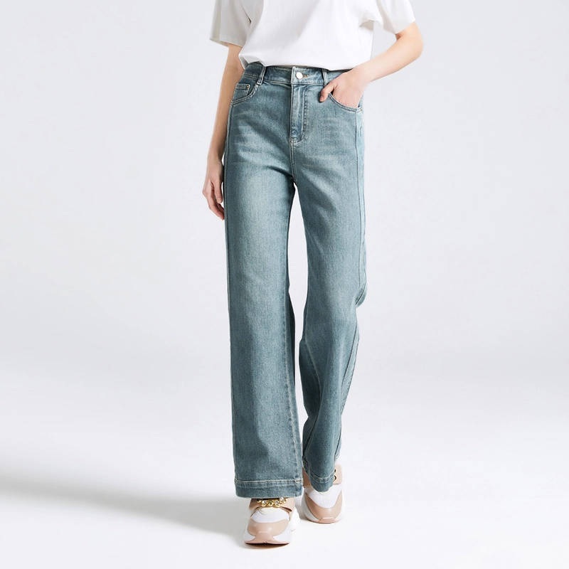 NINE WEST