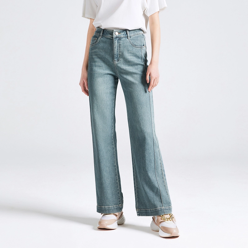 NINE WEST
